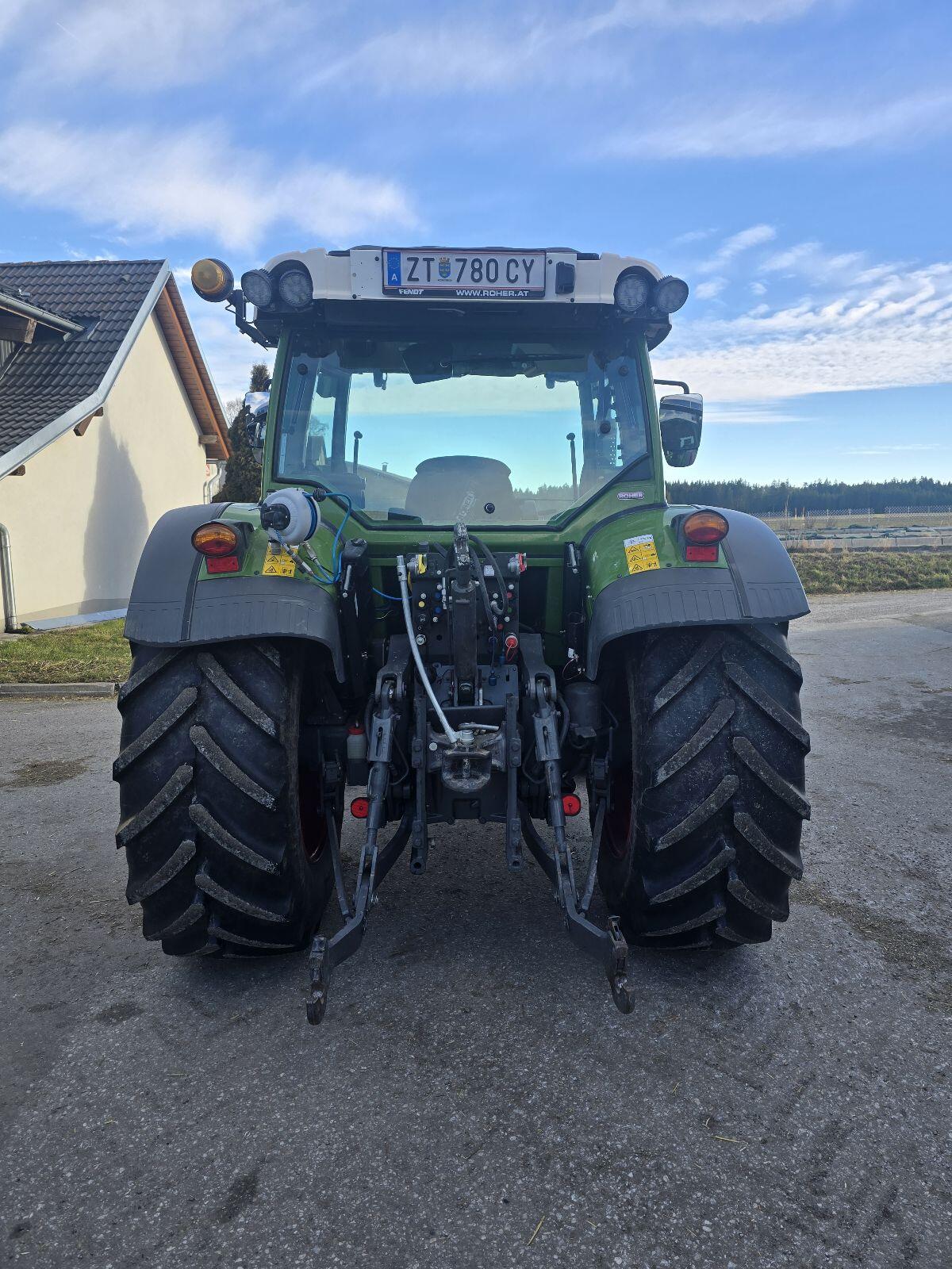 Fendt 211 3
