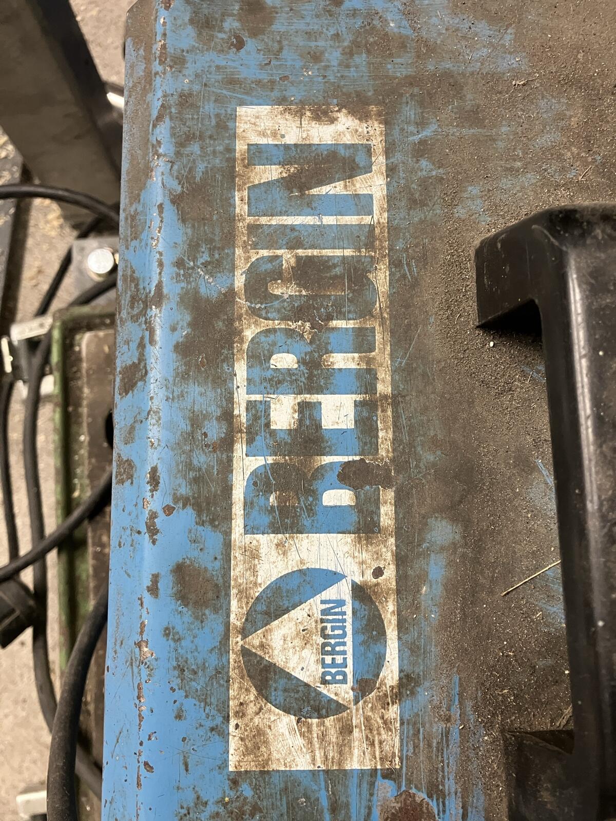 Altes Elektrodenschweißgerät 2