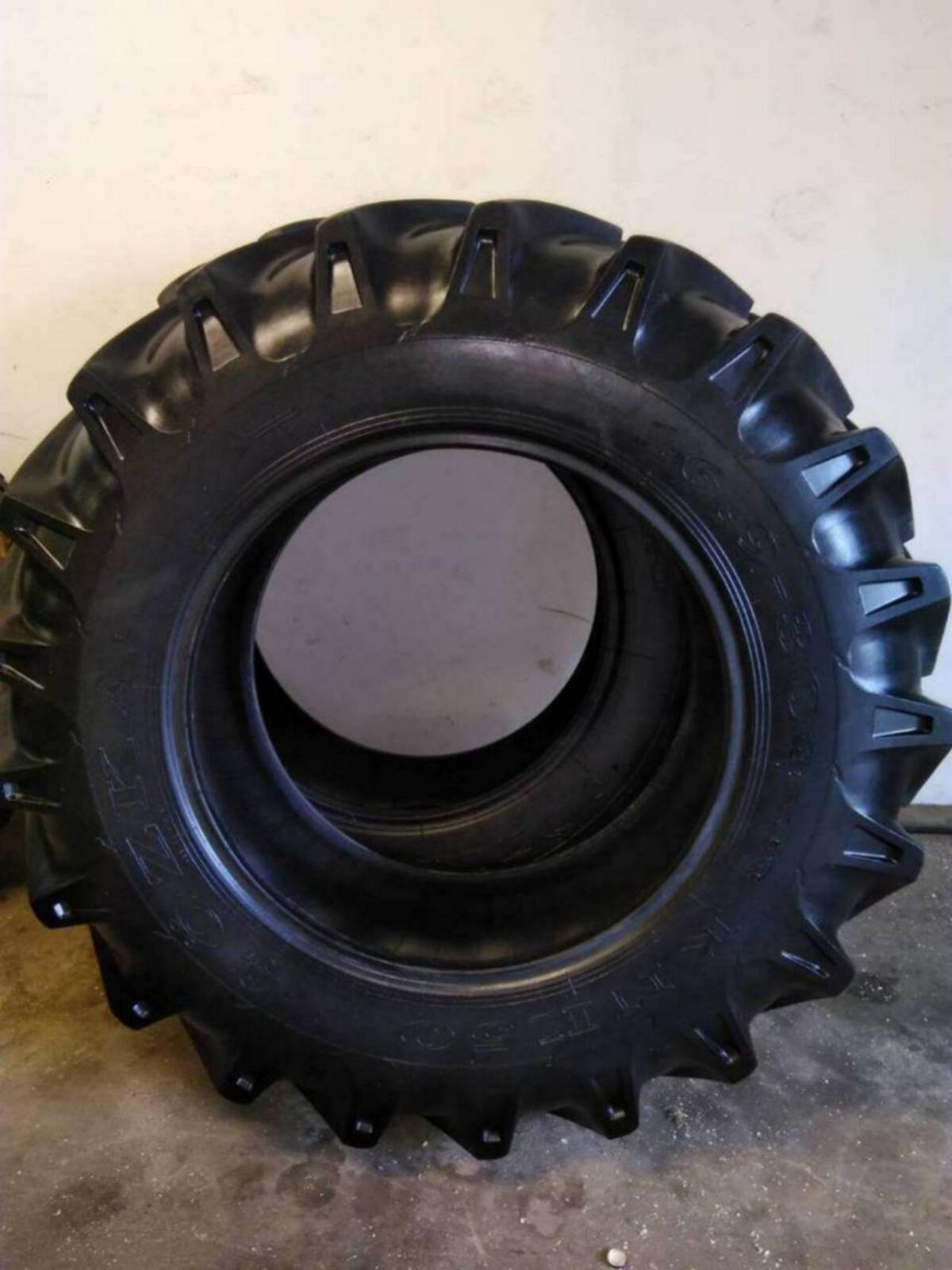 Diagonalreifen 365/80-R20 2