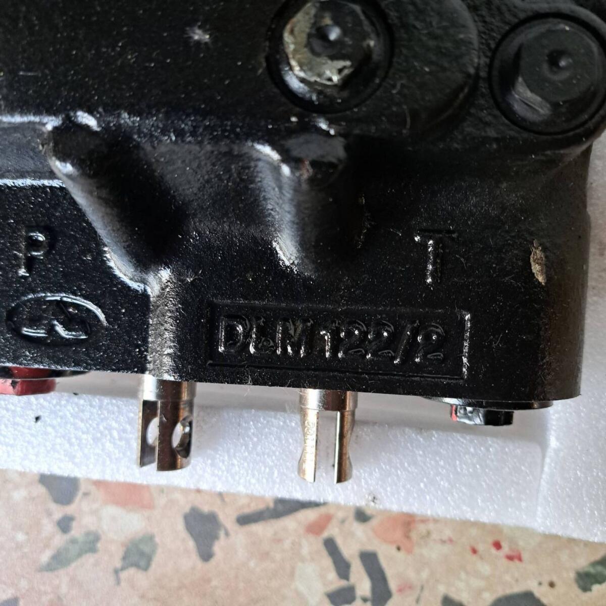 Frontlader Steuerblock 2