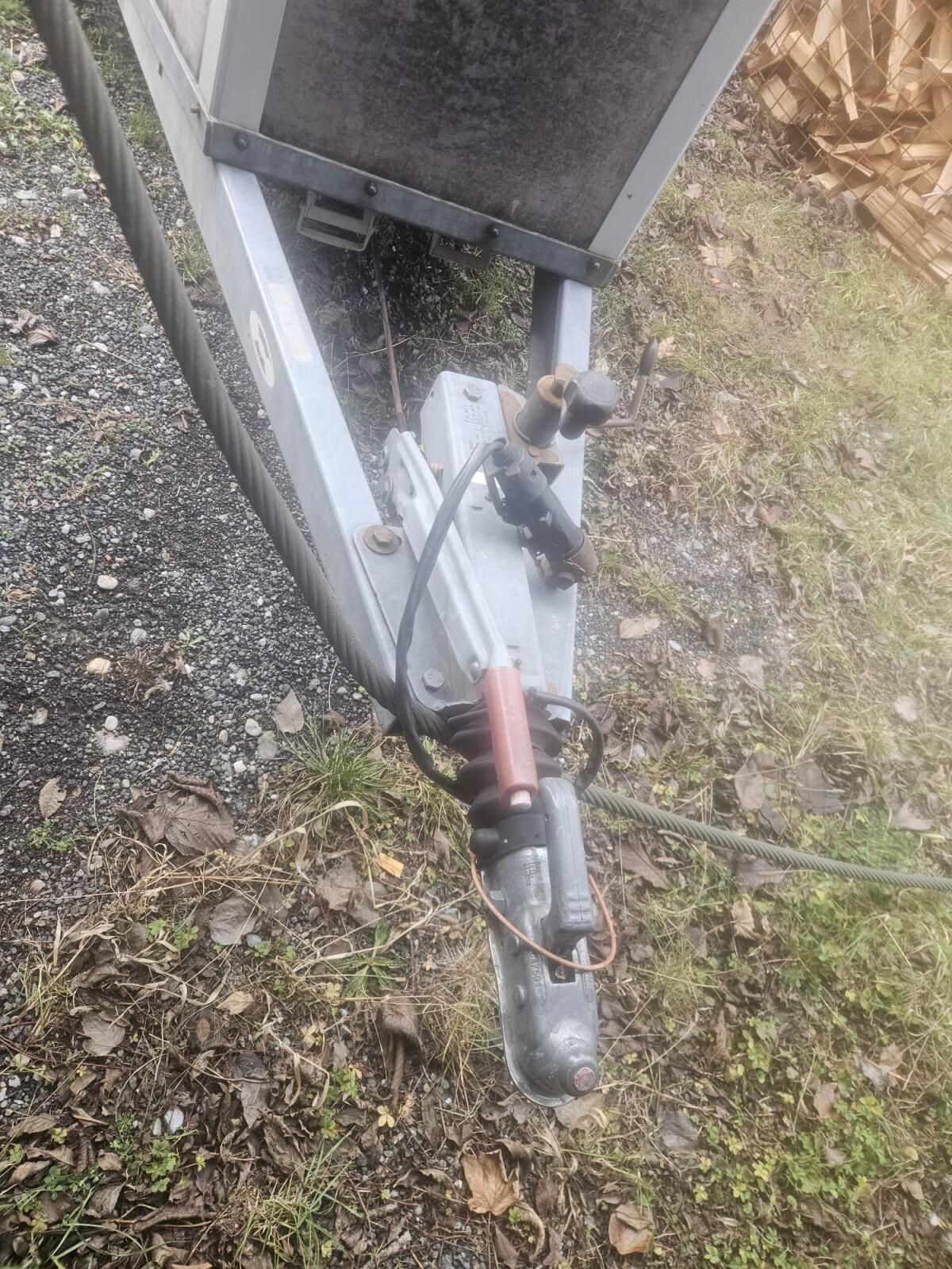 Atec Anhängerwagen/Viehanhänger 2