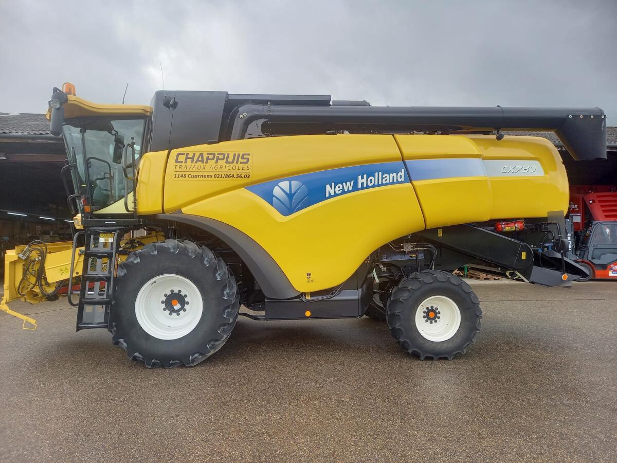 CX780 Moissonneuse Batteuse mit Schnitt und Wagen 2