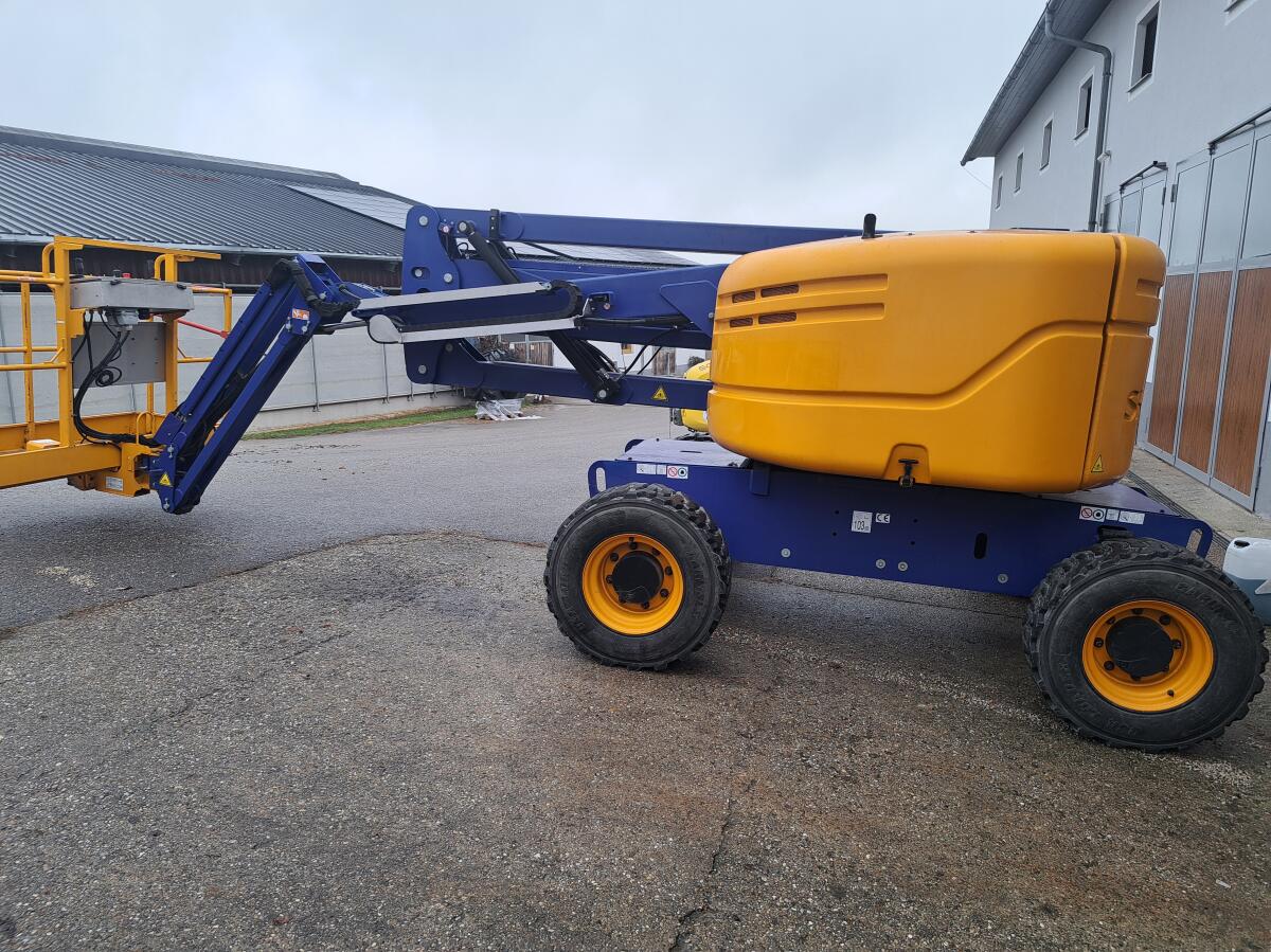 Hubsteiger Skyjack 3