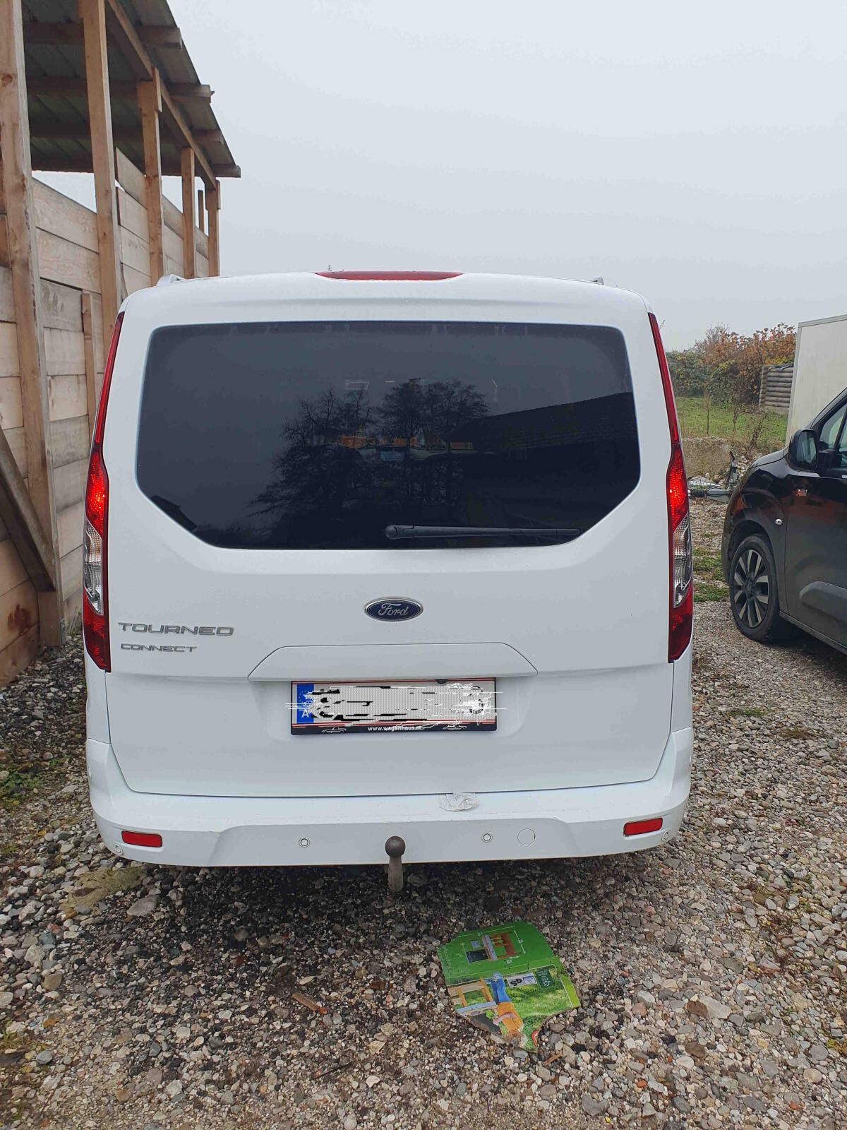 Tourneo Grand Connect Titanium 1,5 TDCi 3