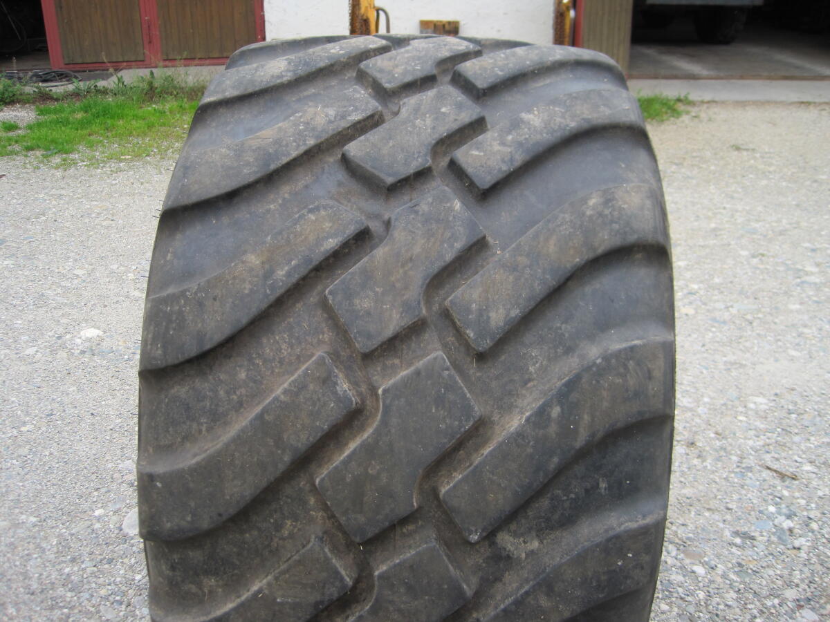 Reifen 710/50R26,5 BKT 3
