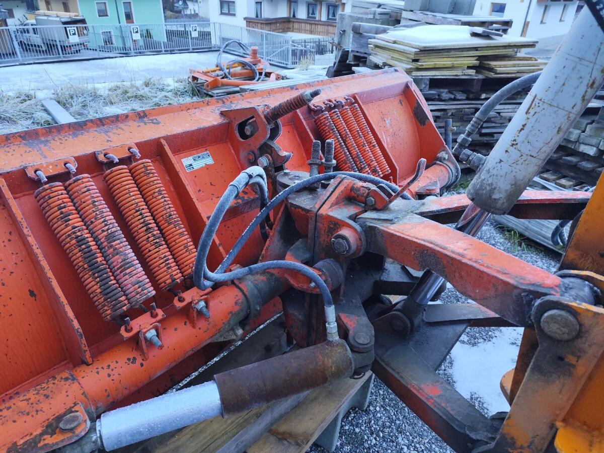 Schneepflug Hydrac HS 2500 2