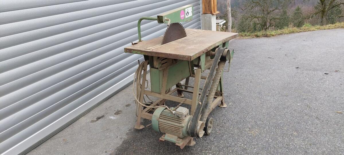 Tisch- und Wippkreissäge 2