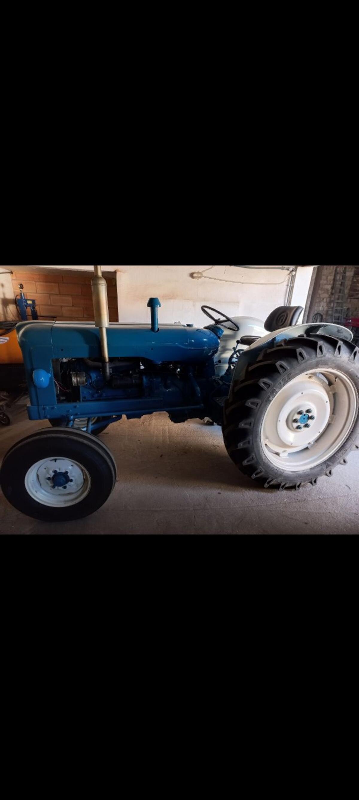 Fordson Super Major 2