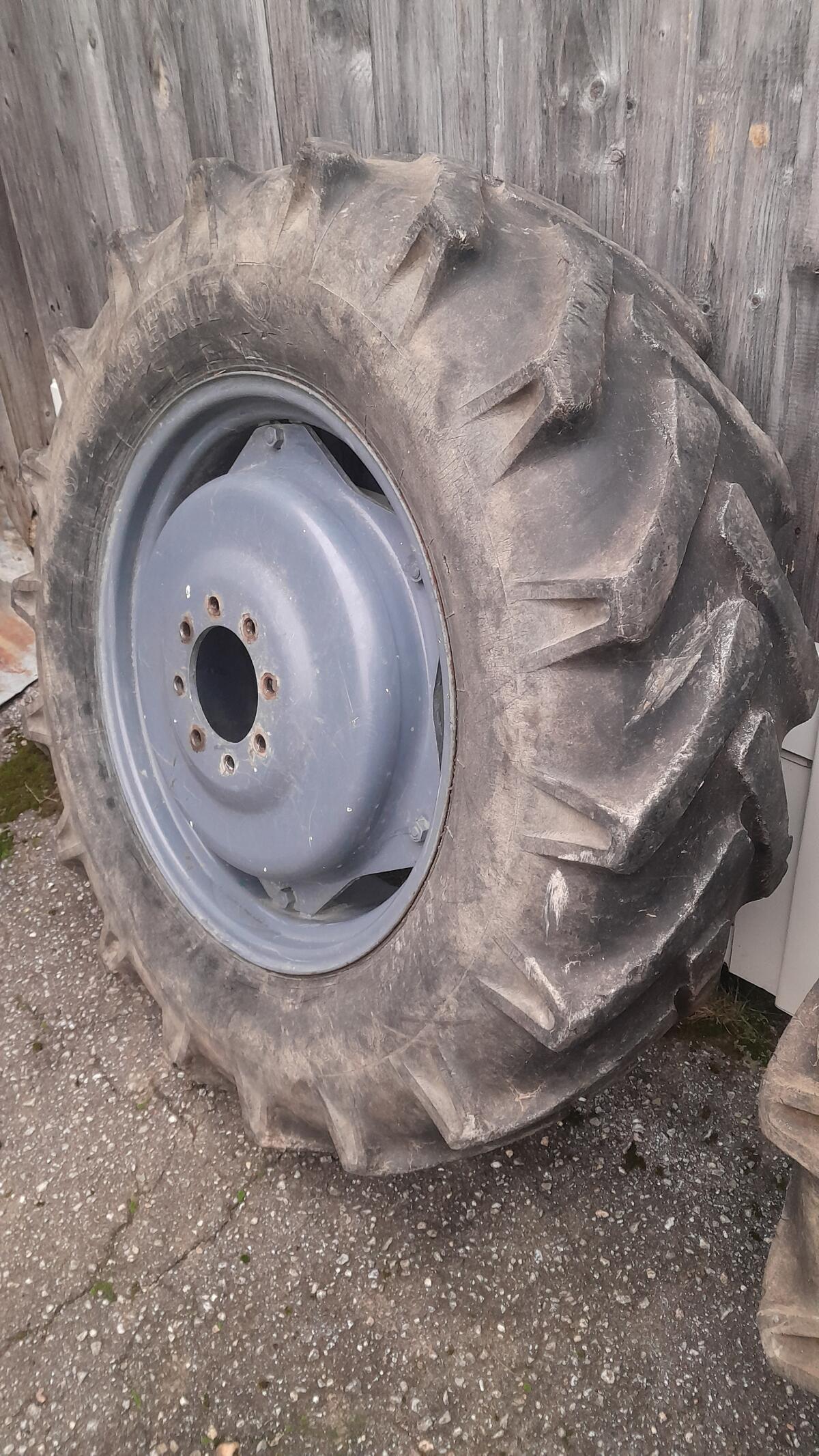 Traktorfelgen für MF 3