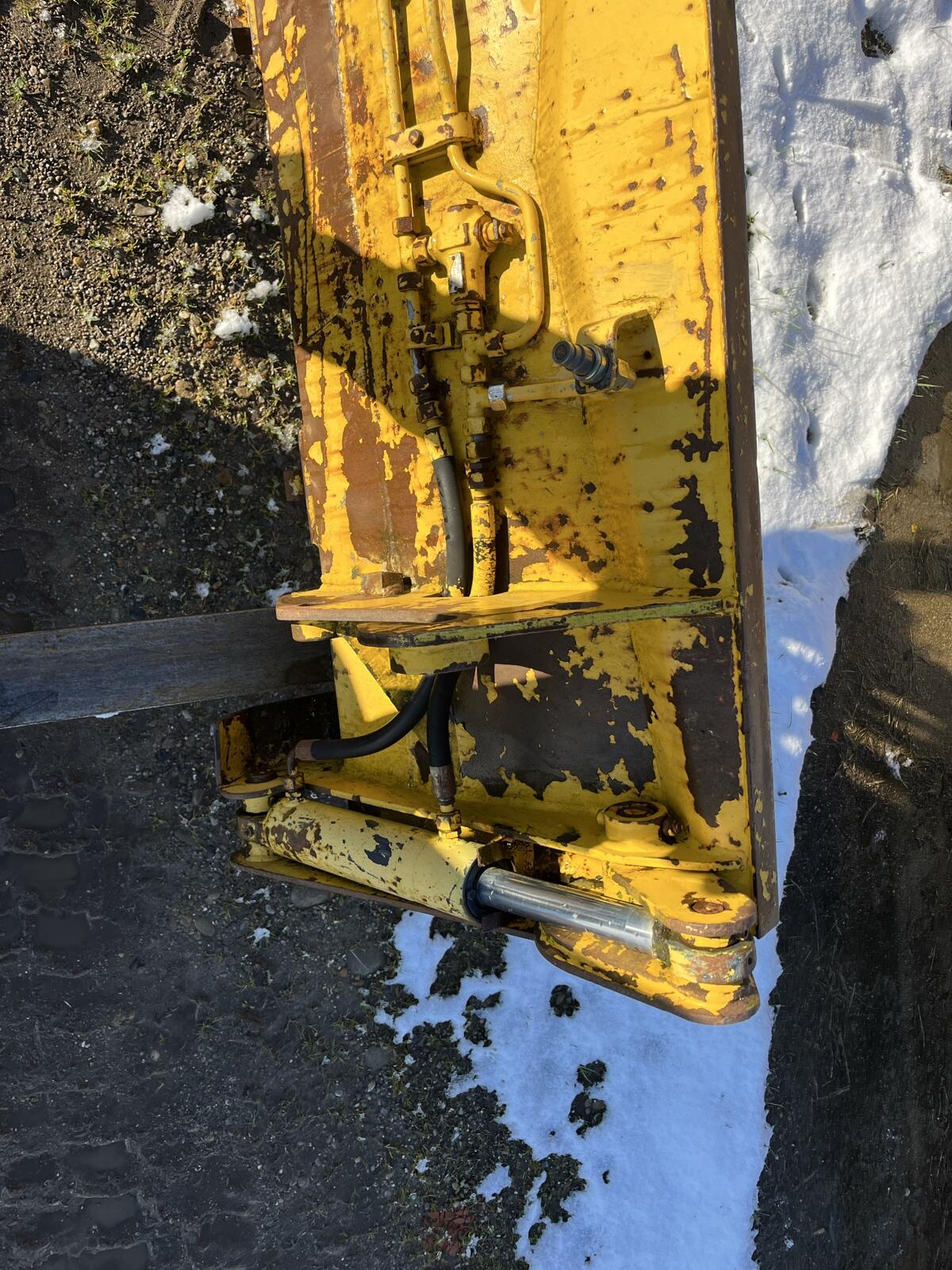 Radladerschaufel für Kramer Radlader Klappschaufel 3