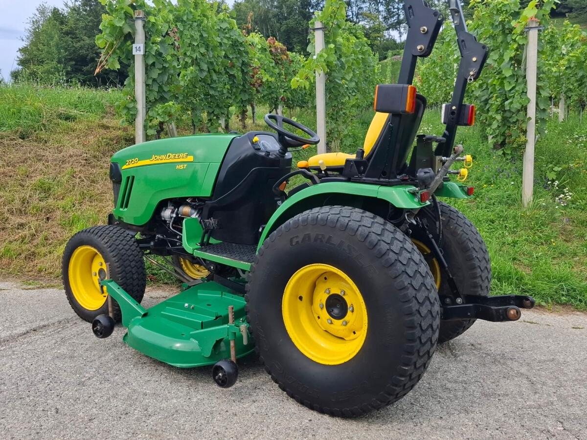 John Deere 4x4 Diesel 2720 EZ Rasentraktor TOP 3