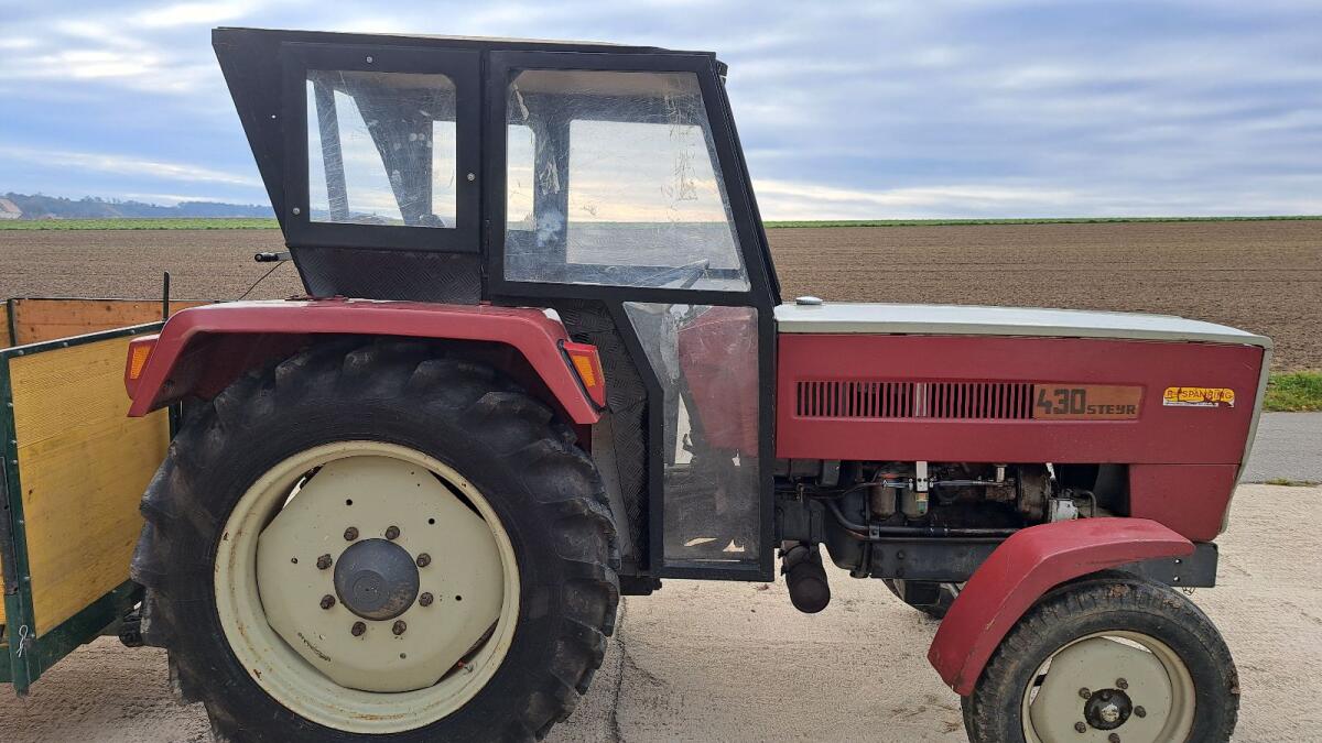 Steyr Traktor 430b 2