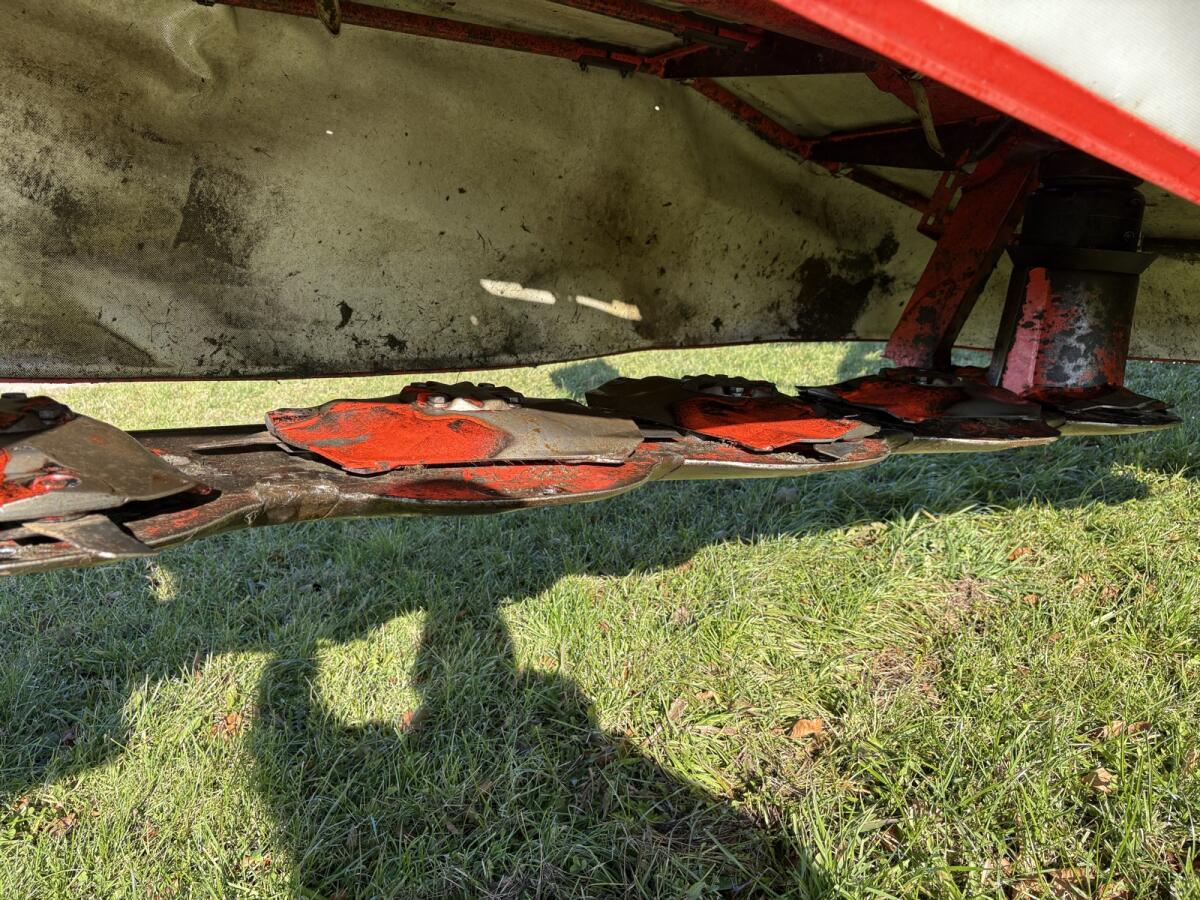 Kuhn Mähwerk GMD 8730 Schmetterling 3