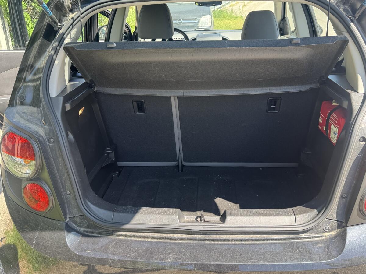 Chevrolet Aveo 1.2 Klein-/Kompaktwagen 3