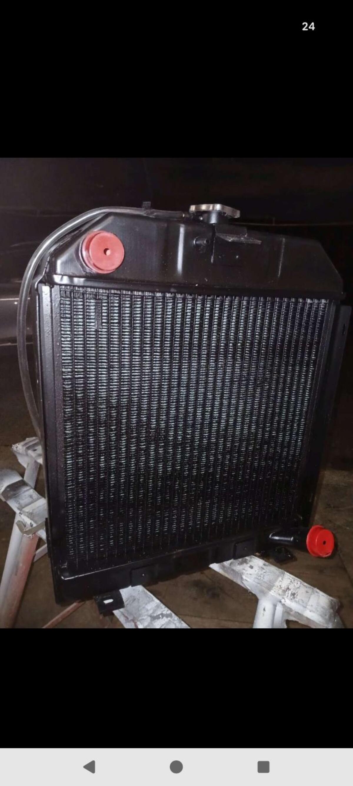 Wasserkühler für 8075 Steyr, original verpackt 2