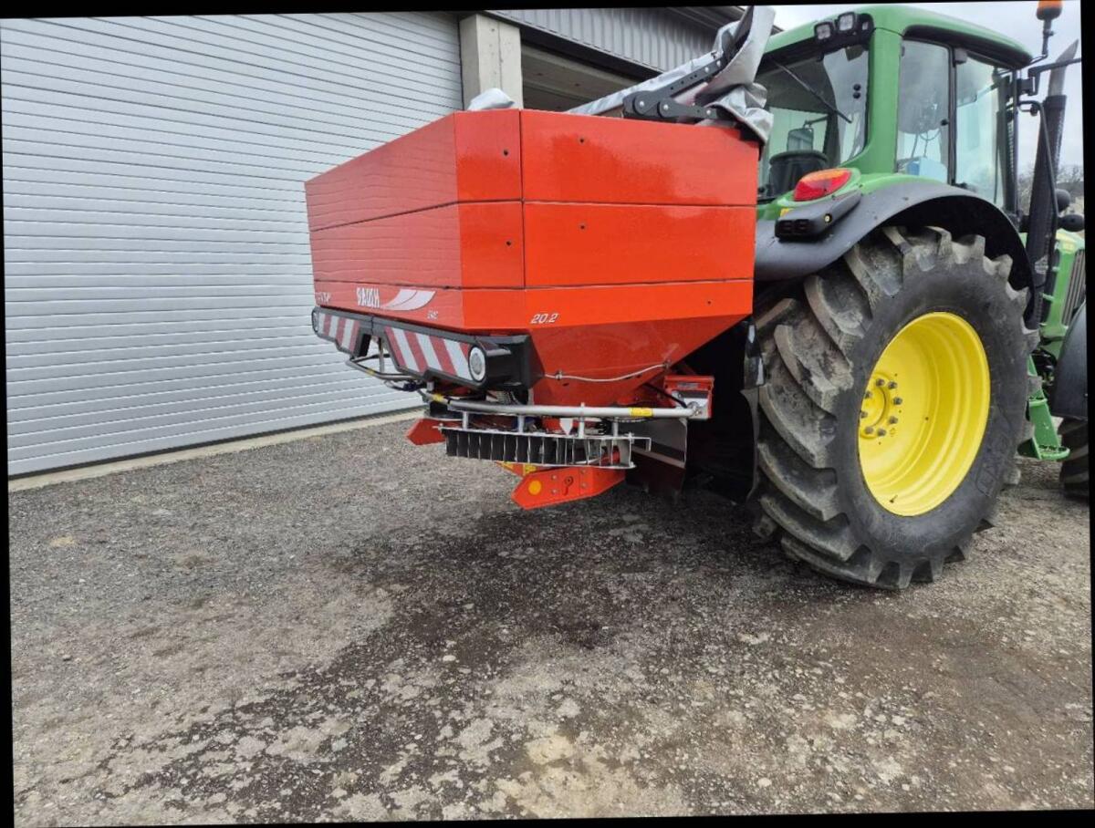 Verkaufe Düngerstreuer Rauch Axis 20.2 EMC 2