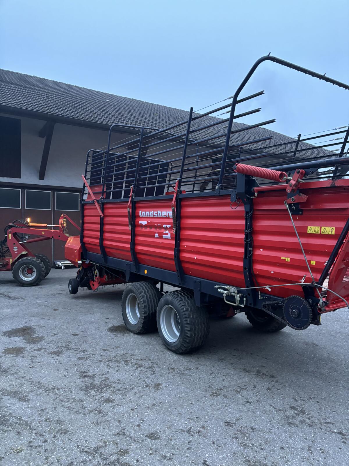 LANDSBERG Ladewagen PLUS 39-5 2