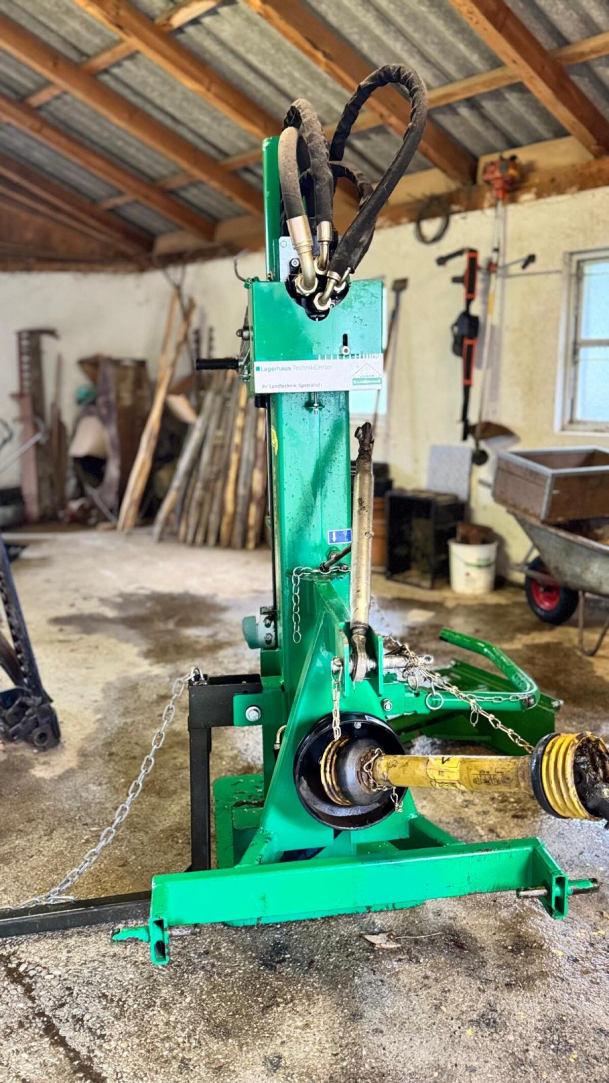 Posch Holzspalter 22t Okay Hydro Combi 2