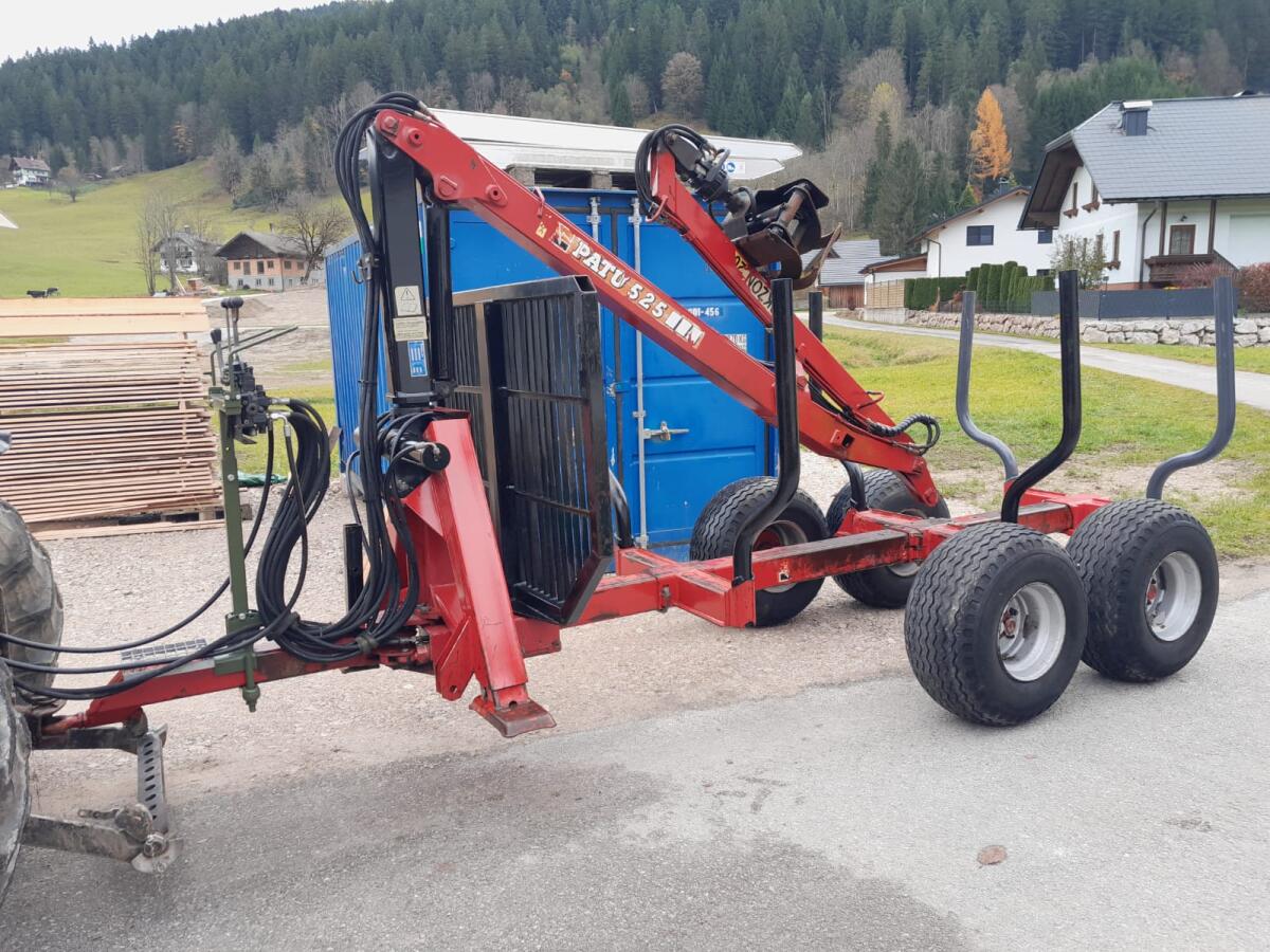 Sehr schöner Patu Forstanhänger zum Christkindpreis 2