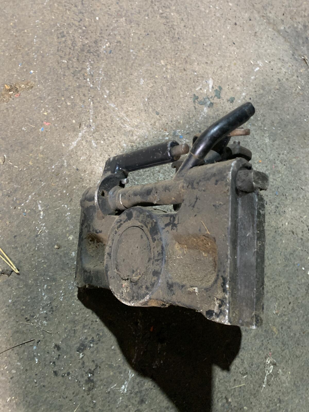 Traktor Anhängerkupplung CNH Steyr Case New Holland 325mm S 2