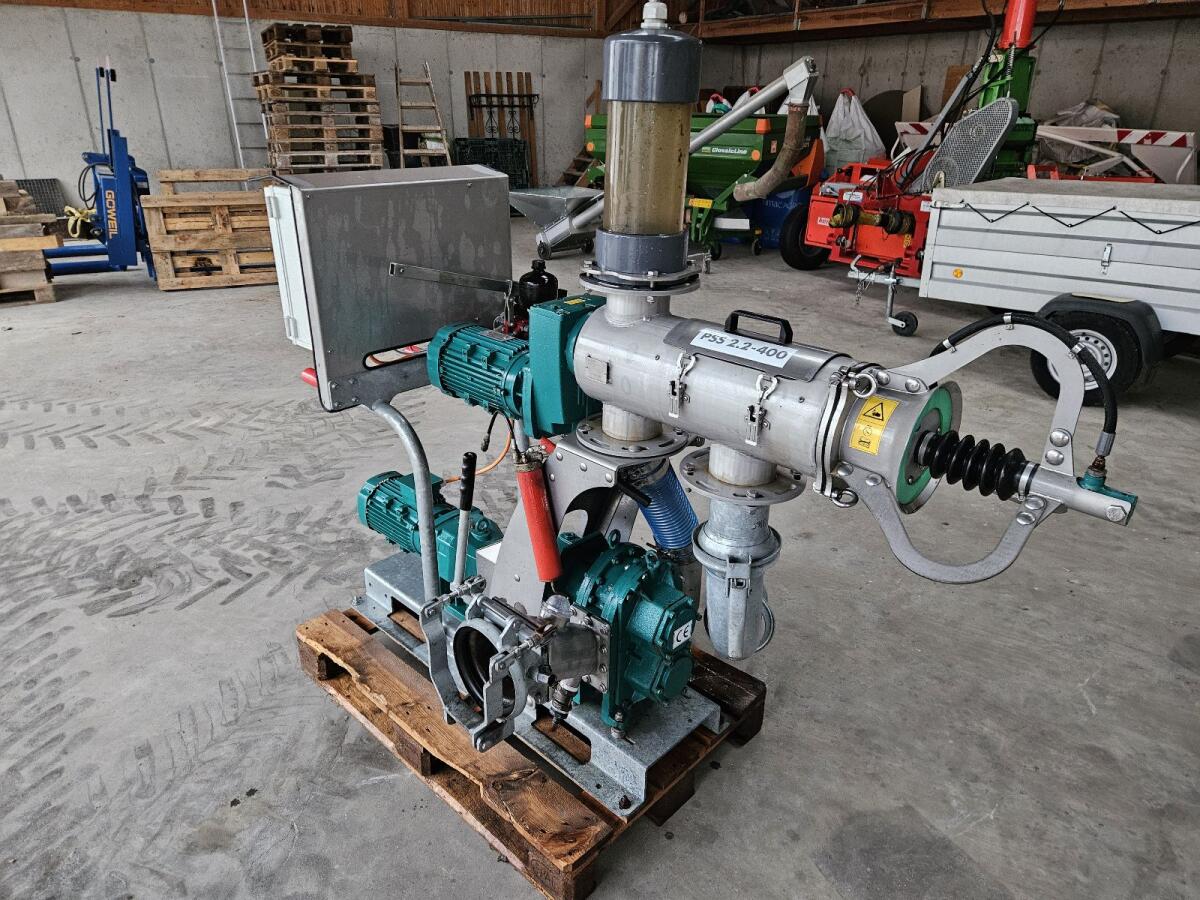 Verkaufe neuwertigen Stallkamp Gülleseparator 2