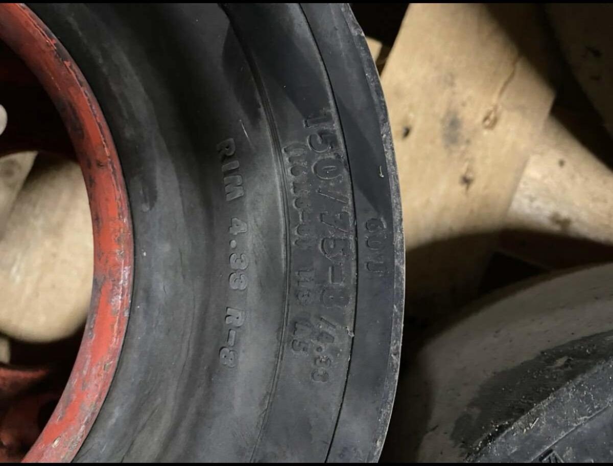 Staplerreifen Linde 2