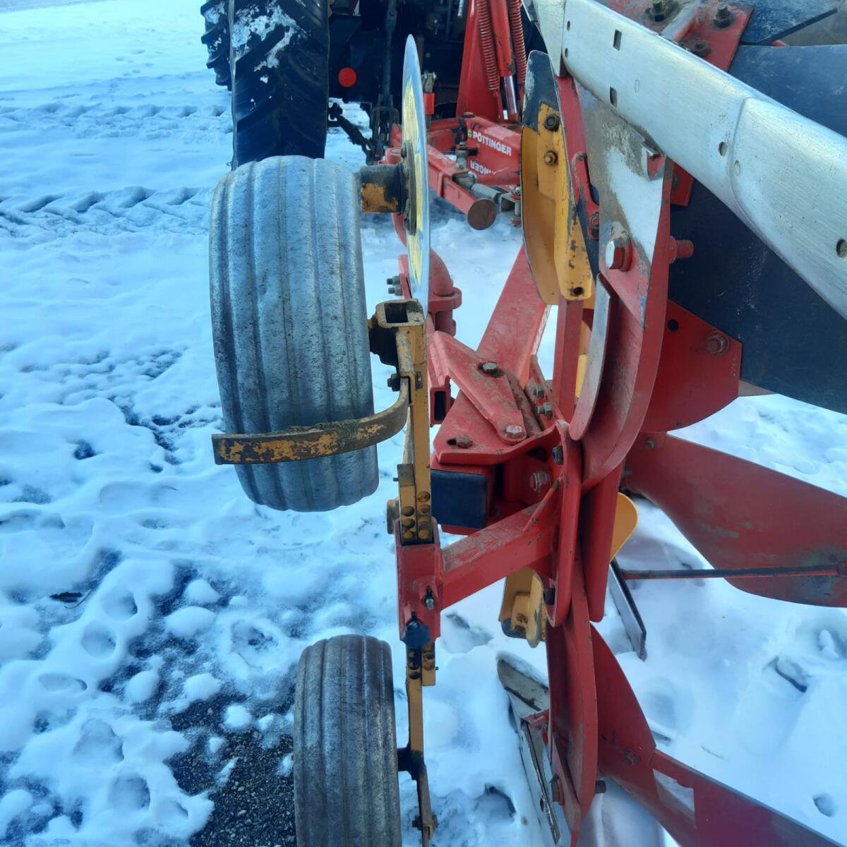 Pöttinger Servo1 3 Schar 3