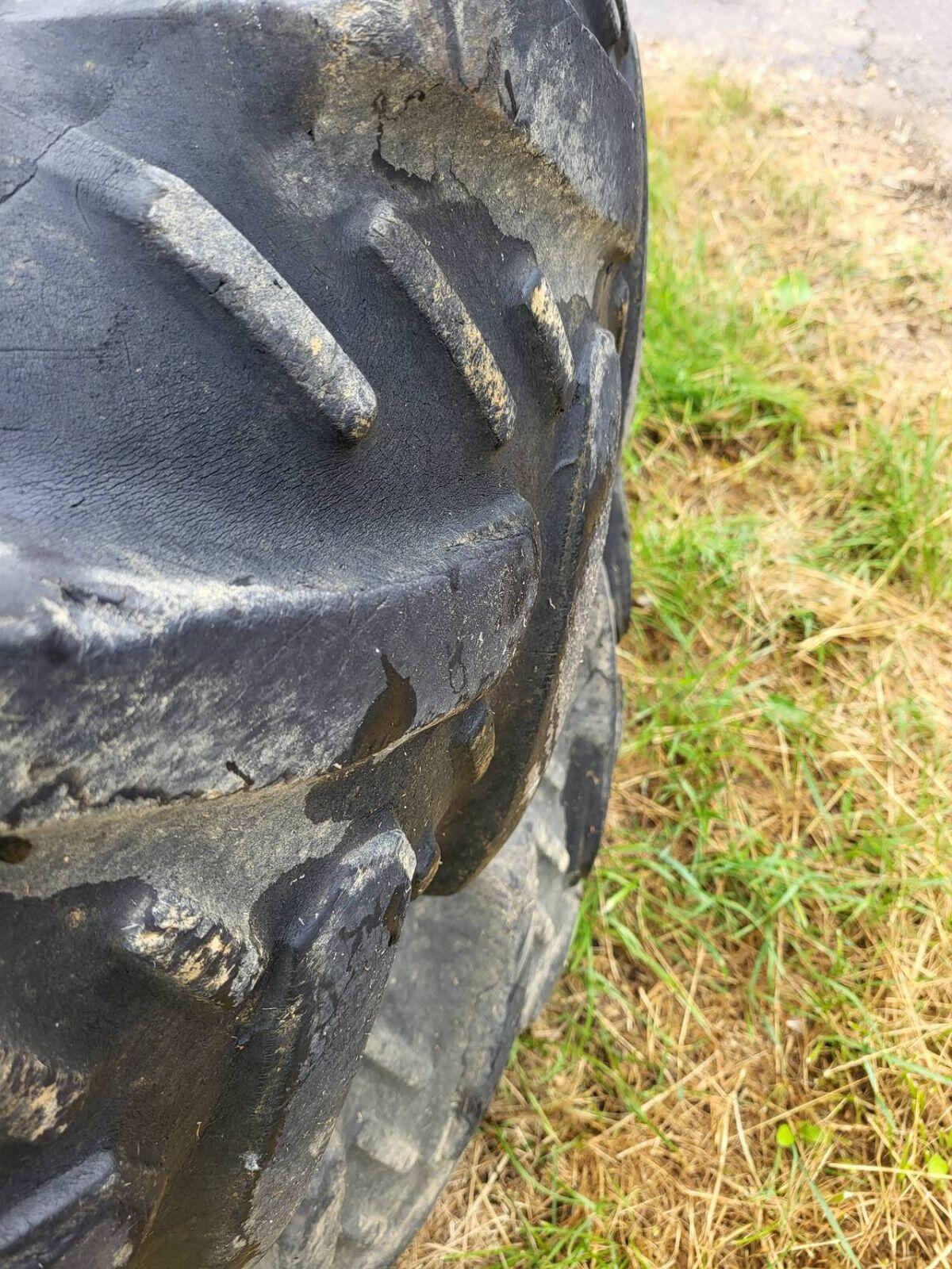 Zwillingsbereifung für Steyr 8080 3