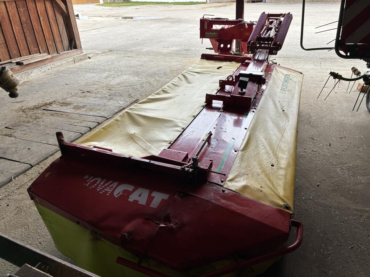 PÖTTINGER Nova Cat 305H 2