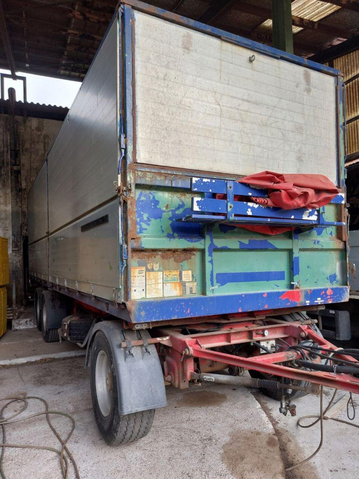 Dreiachs-Dreiseitenkipper Peischl 3 EKO 3