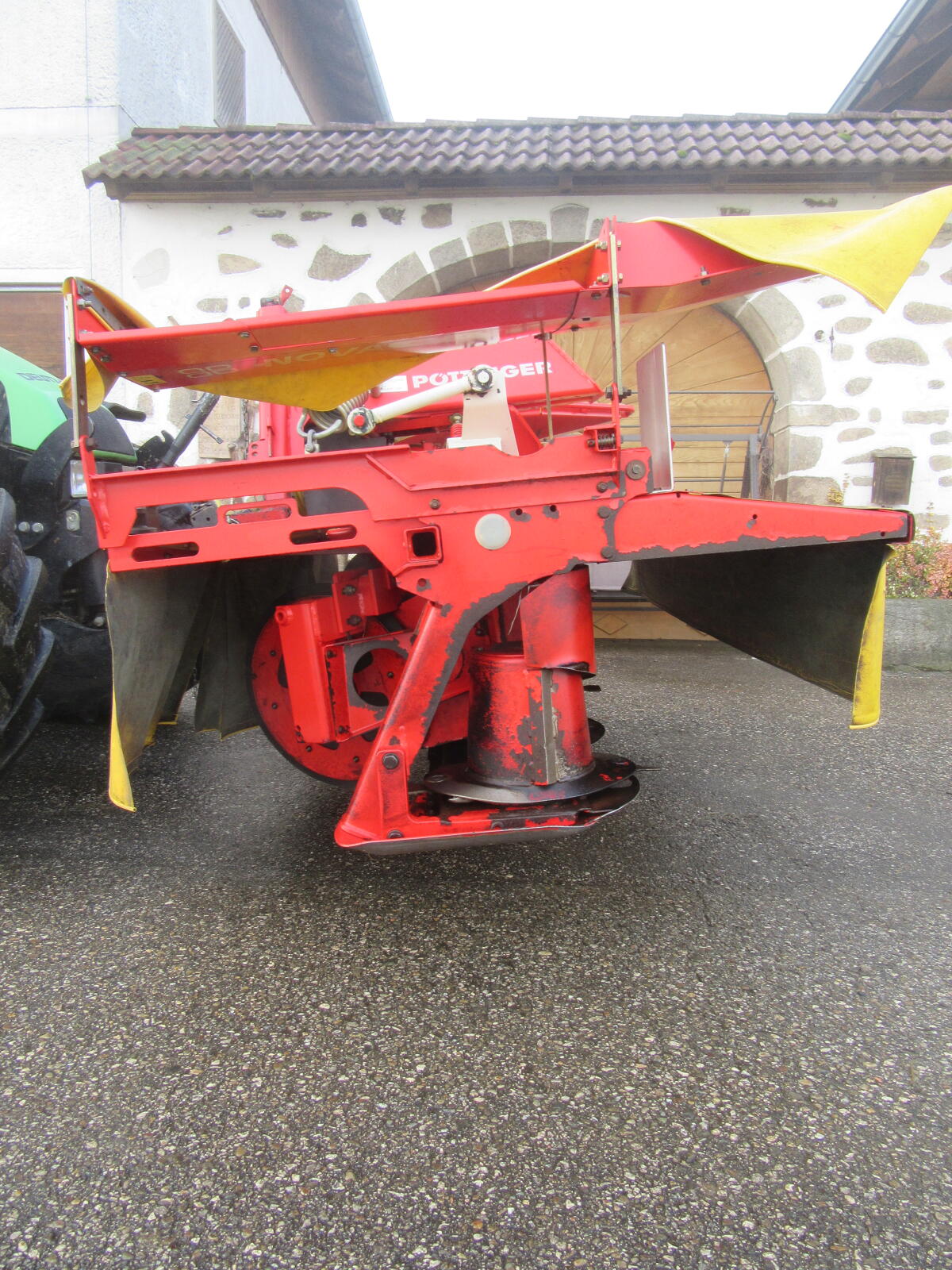 Pöttinger Frontmähwerk Novacat 306 F 3