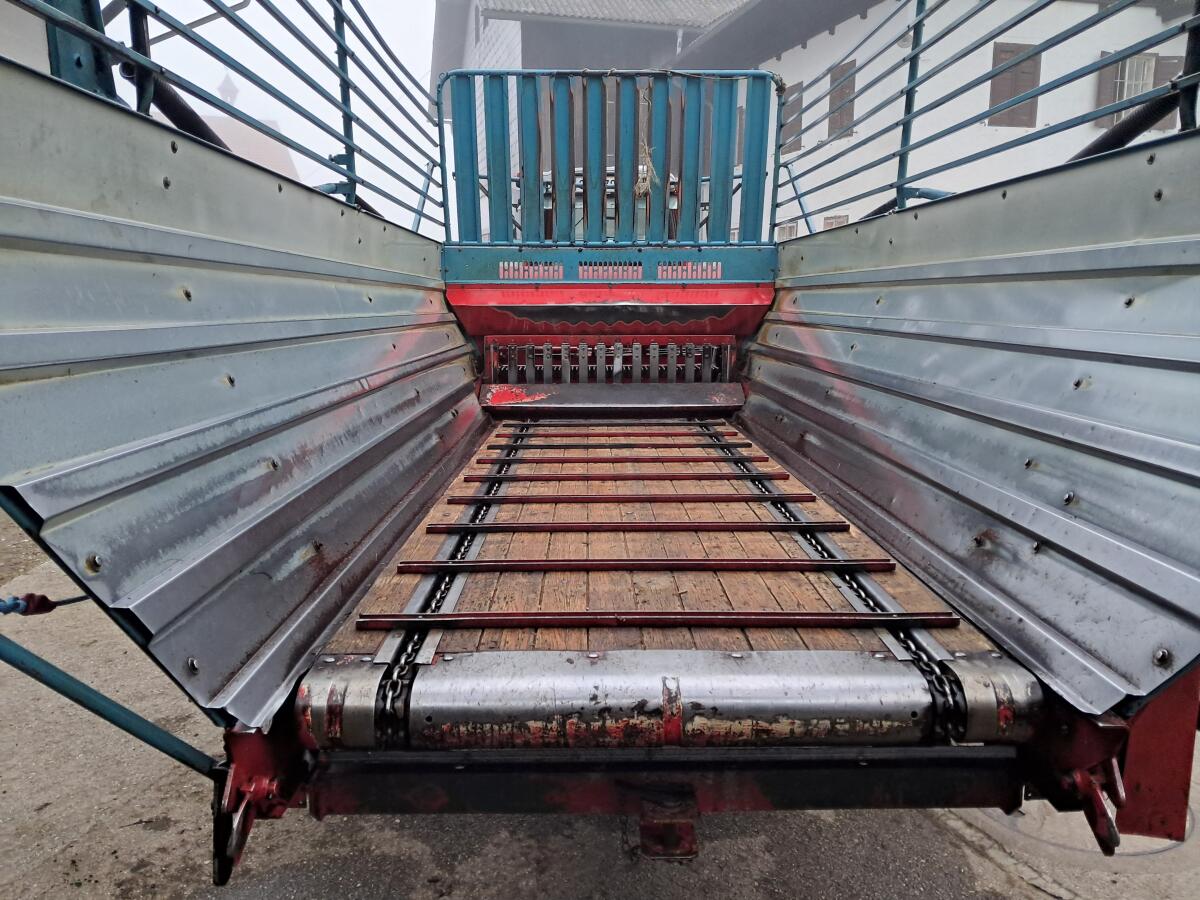 Mengele 320 T Quadro 3