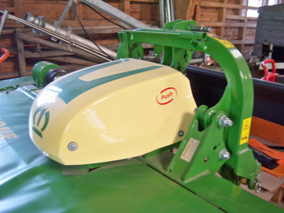 Frontmähwerk KRONE EasyCut F 320 M NEU 2