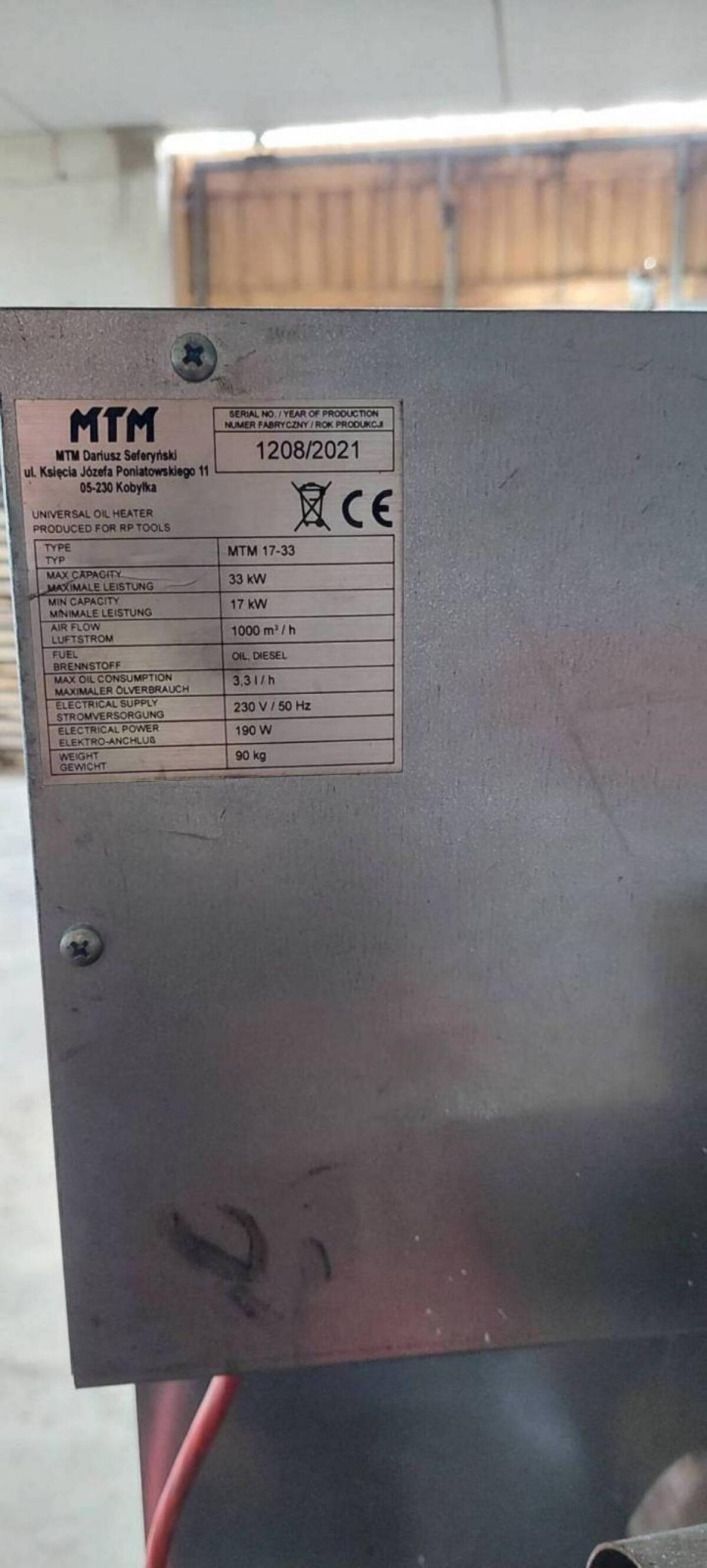 Universalölöfen Hallenheizung 17-33 kW 3