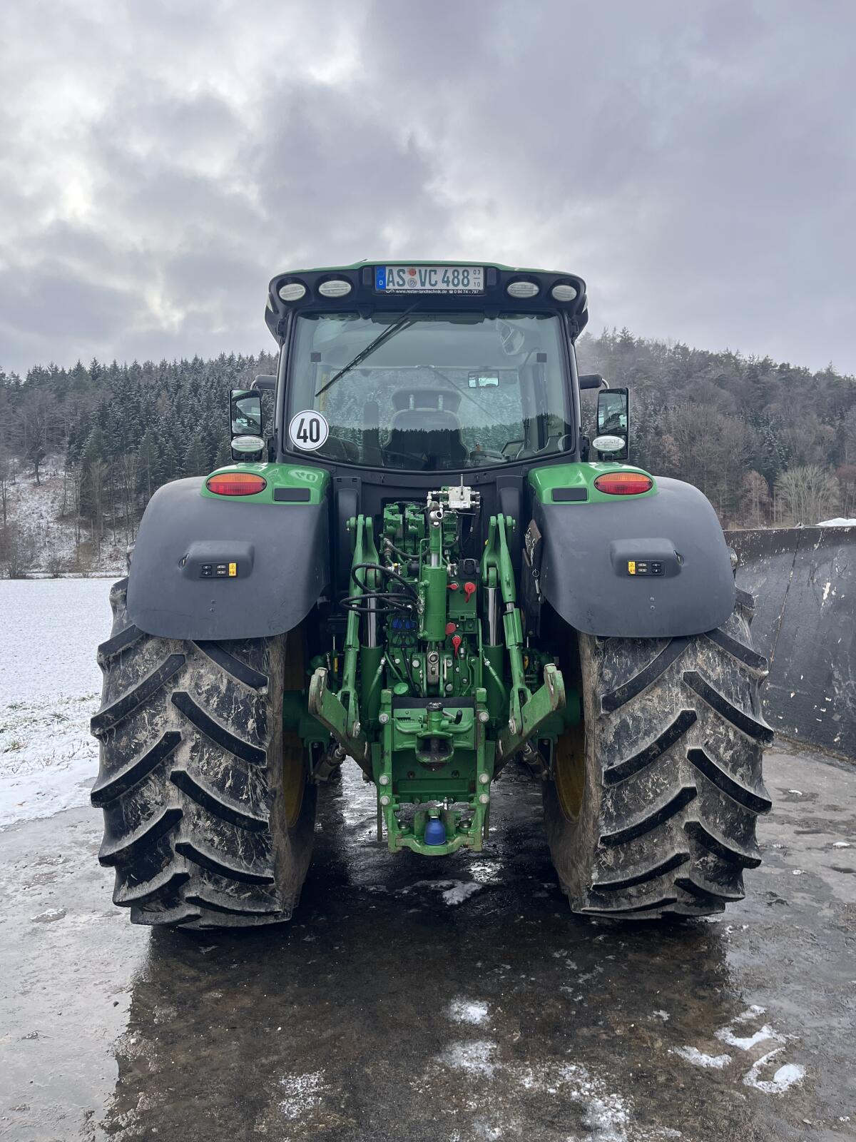 Traktor John Deere 6195R 3
