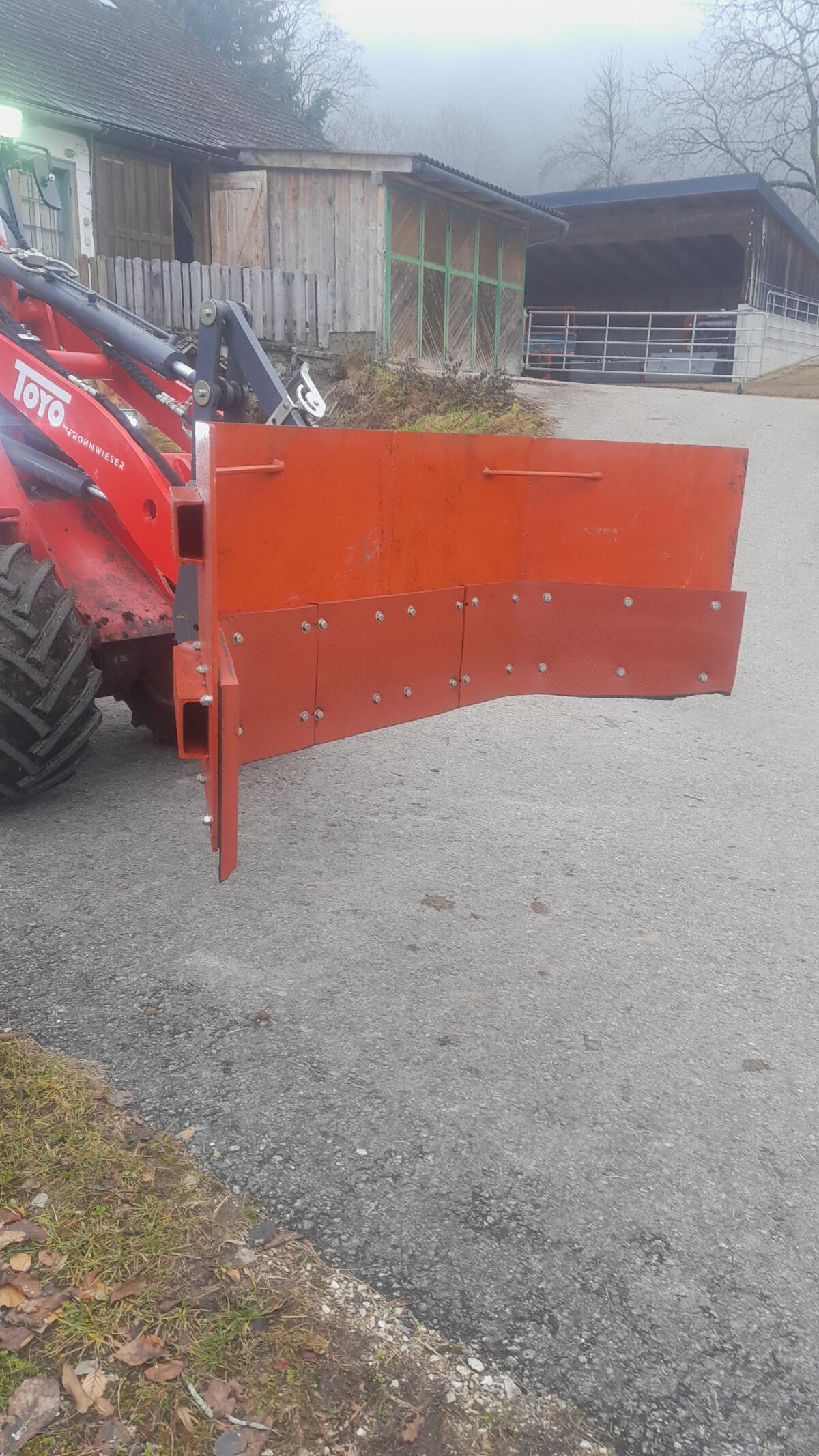 Gummischieber, Futterschieber 2