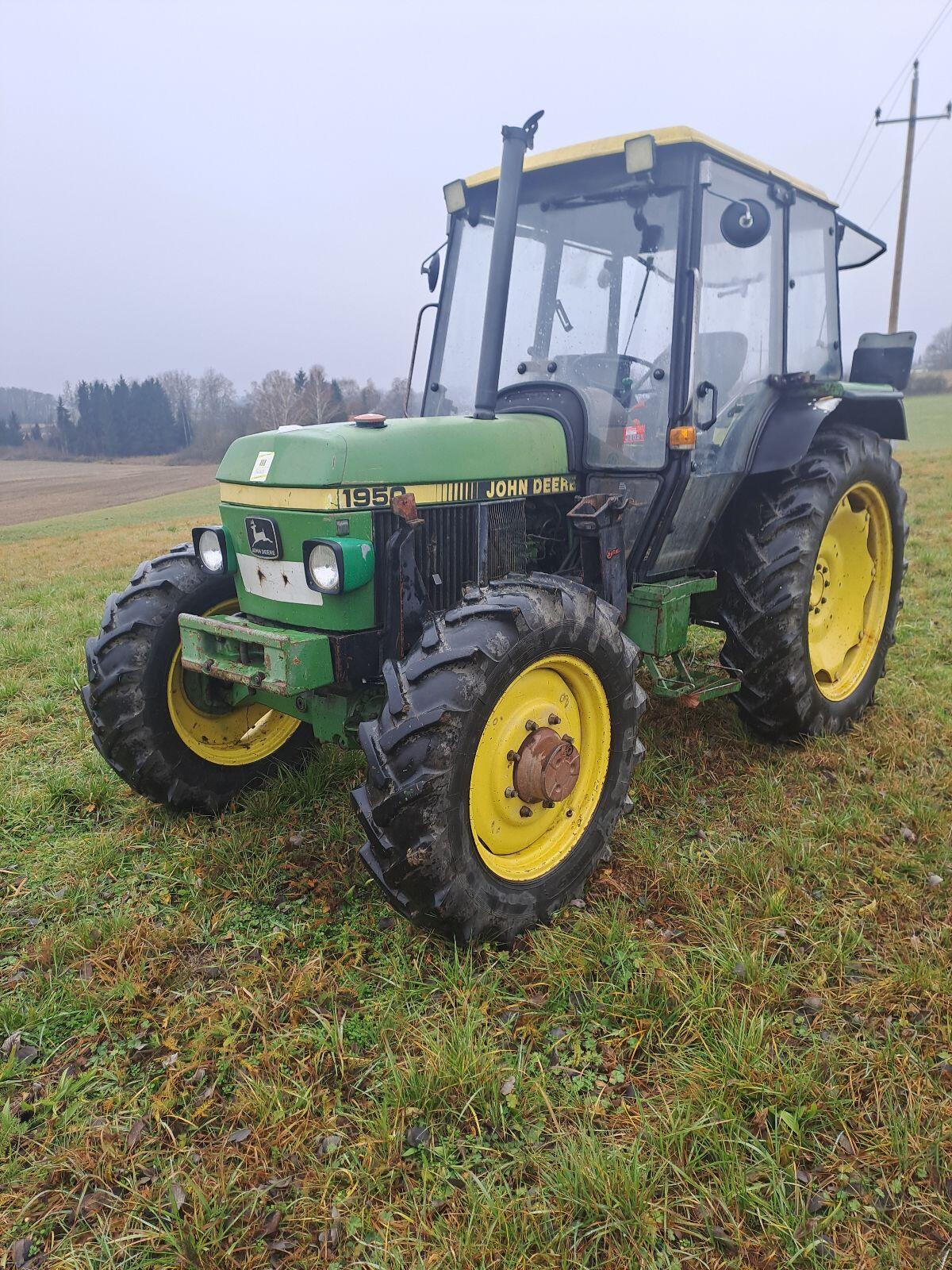 John Deere 1950 MC 1 2