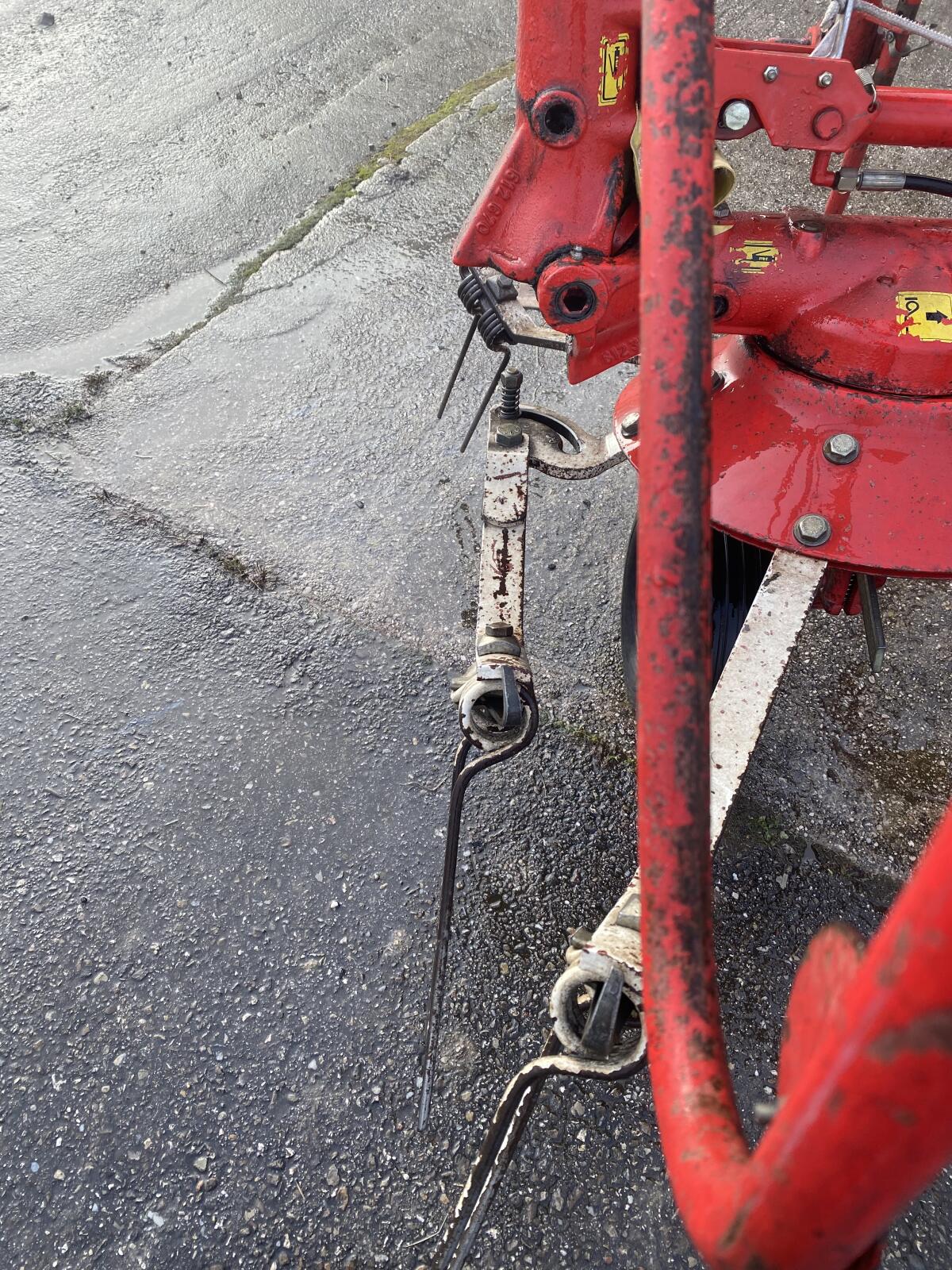 Pöttinger Kreiselheuer Hit 54 3