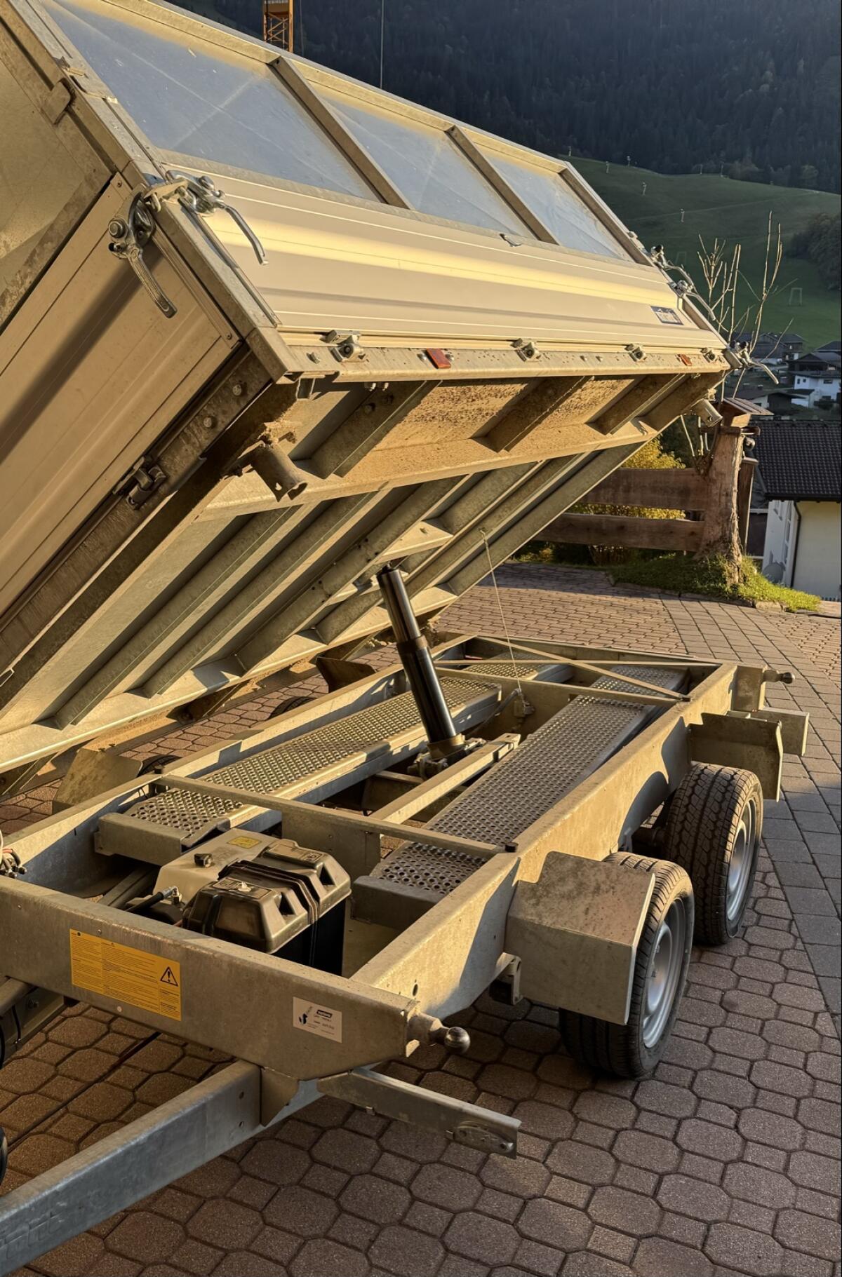 Variant 3017TB Dreiseitenkipper neuwertig 3