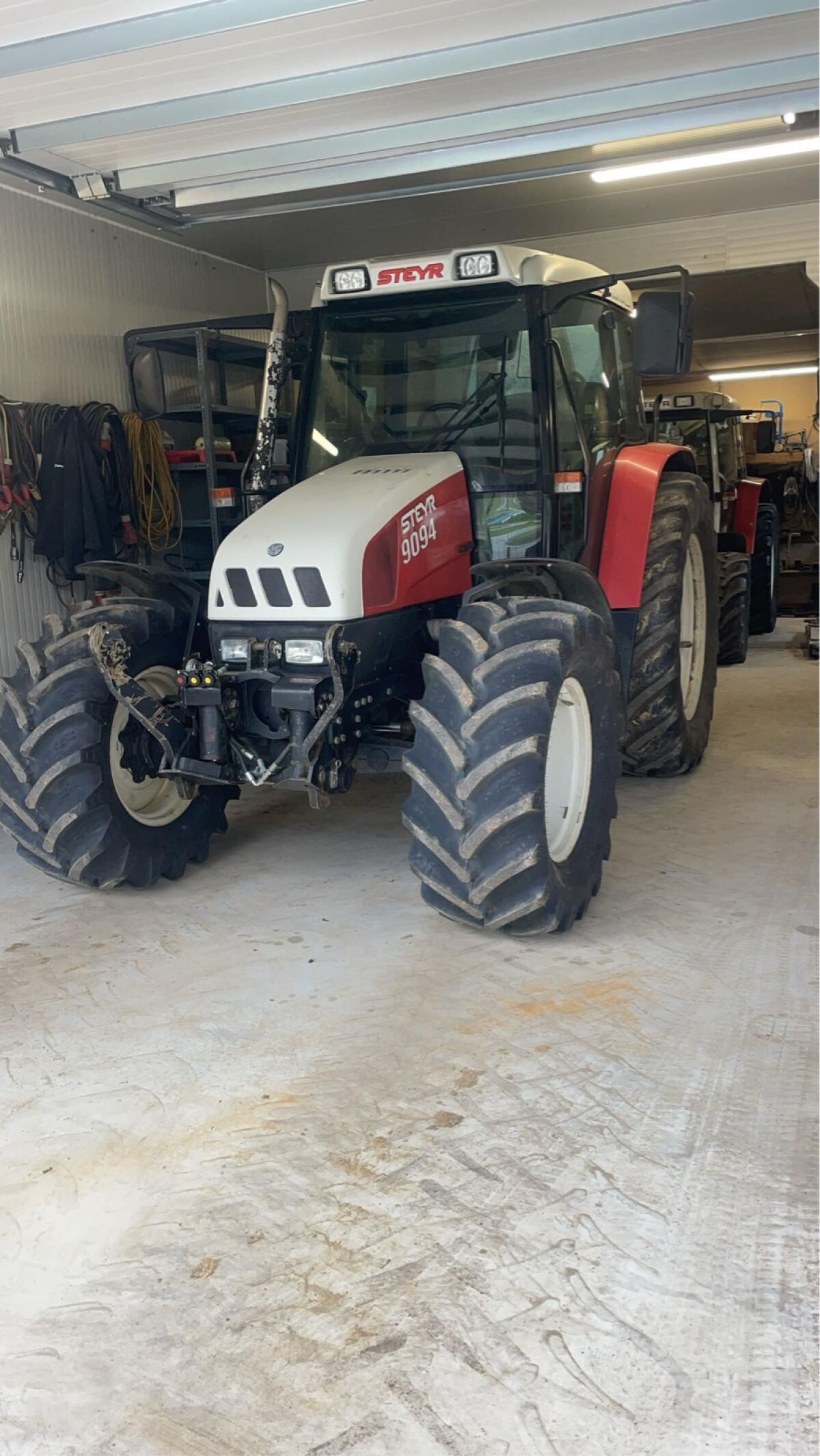 Steyr 9094m AProfi 3