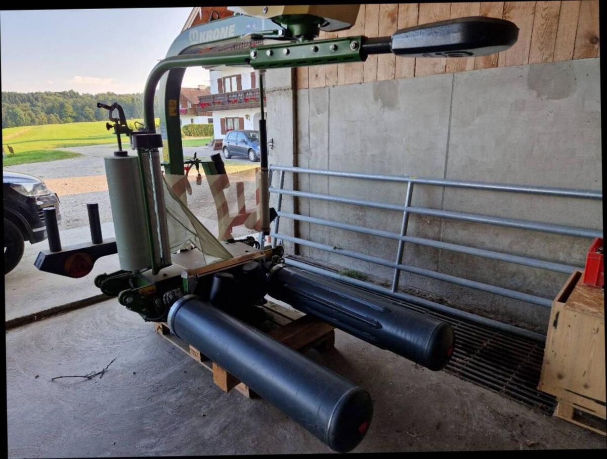 Krone EasyWrap 150 Wickelgerät Ballenwickler 2