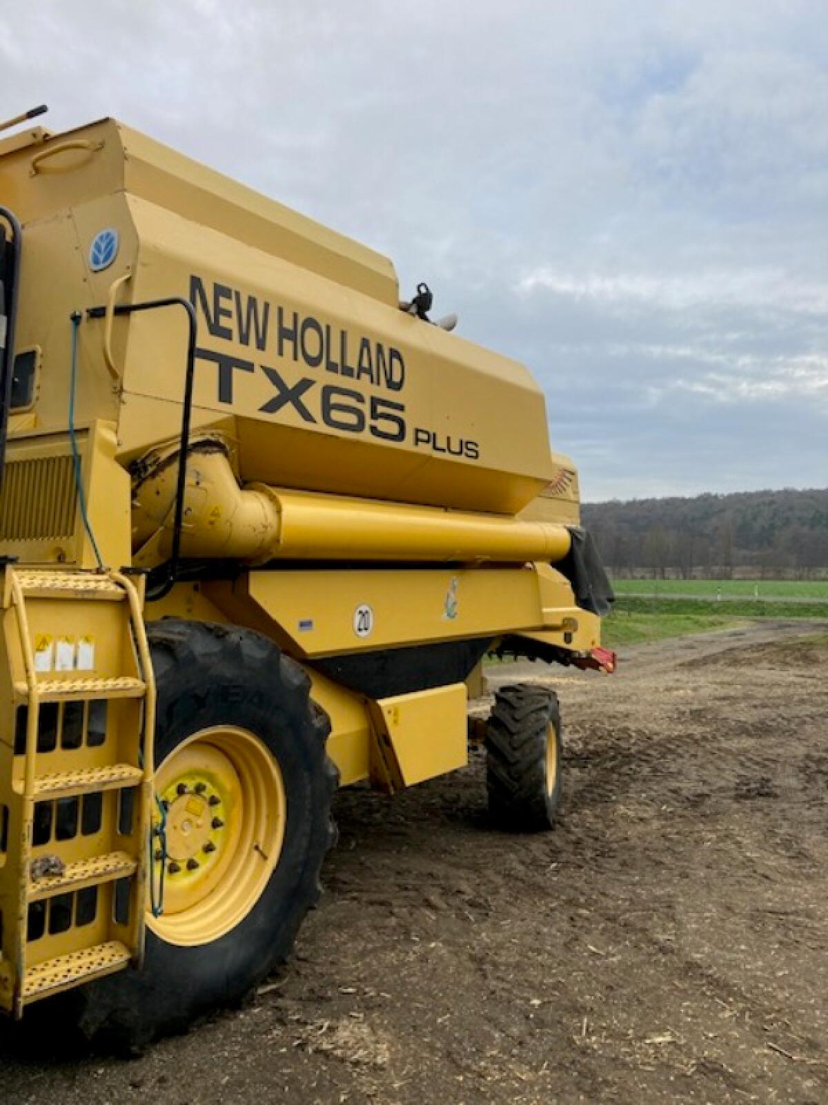 Mähdrescher NH TX65 Plus 3