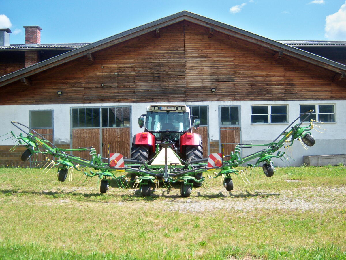 KRONE VENDRO 900 Kreiselzettwender, 8er Kreisler NEU 2