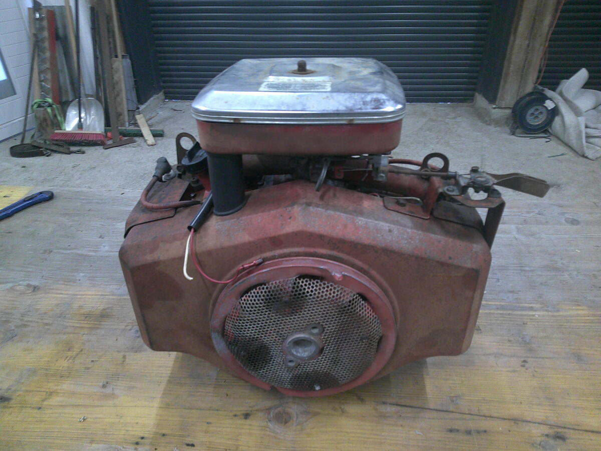 Briggs & Stratton Motor 2