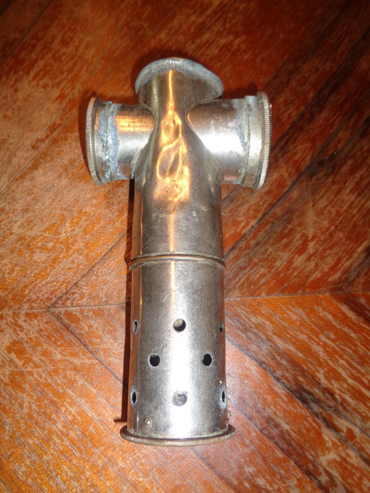 Alte Veterinärtruhe samt Inhalt von 1959 zu verkaufen - Dach 3