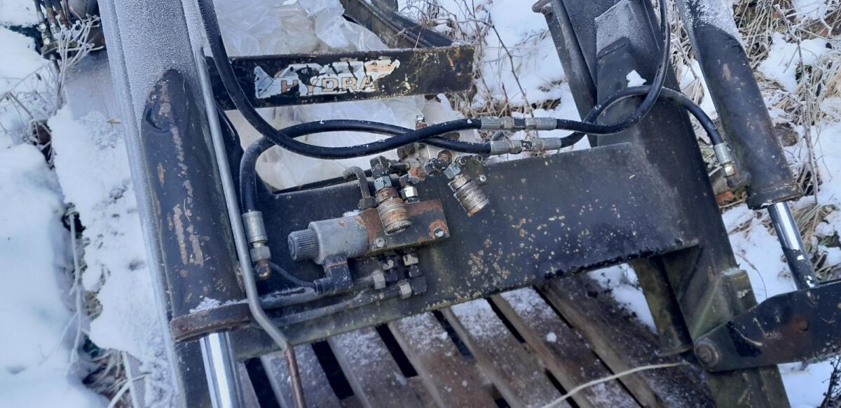 Hydrac ERK 1200 mit Parallelführung 2