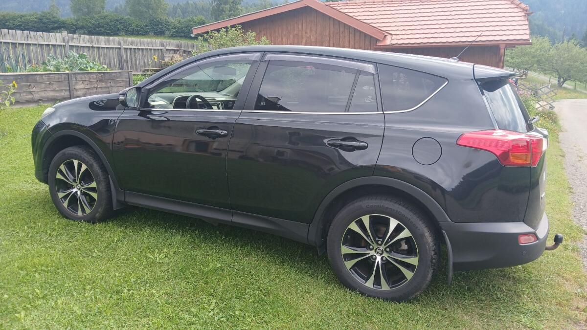 Toyota RAV4 2,2 D4-D 4WD Automatik Elegance 2