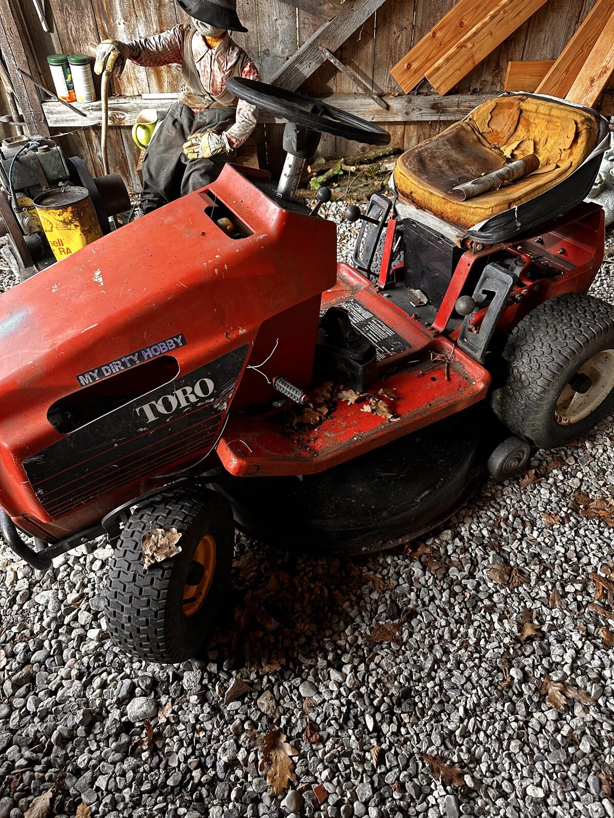 Toro Rasenmäher Traktor 2