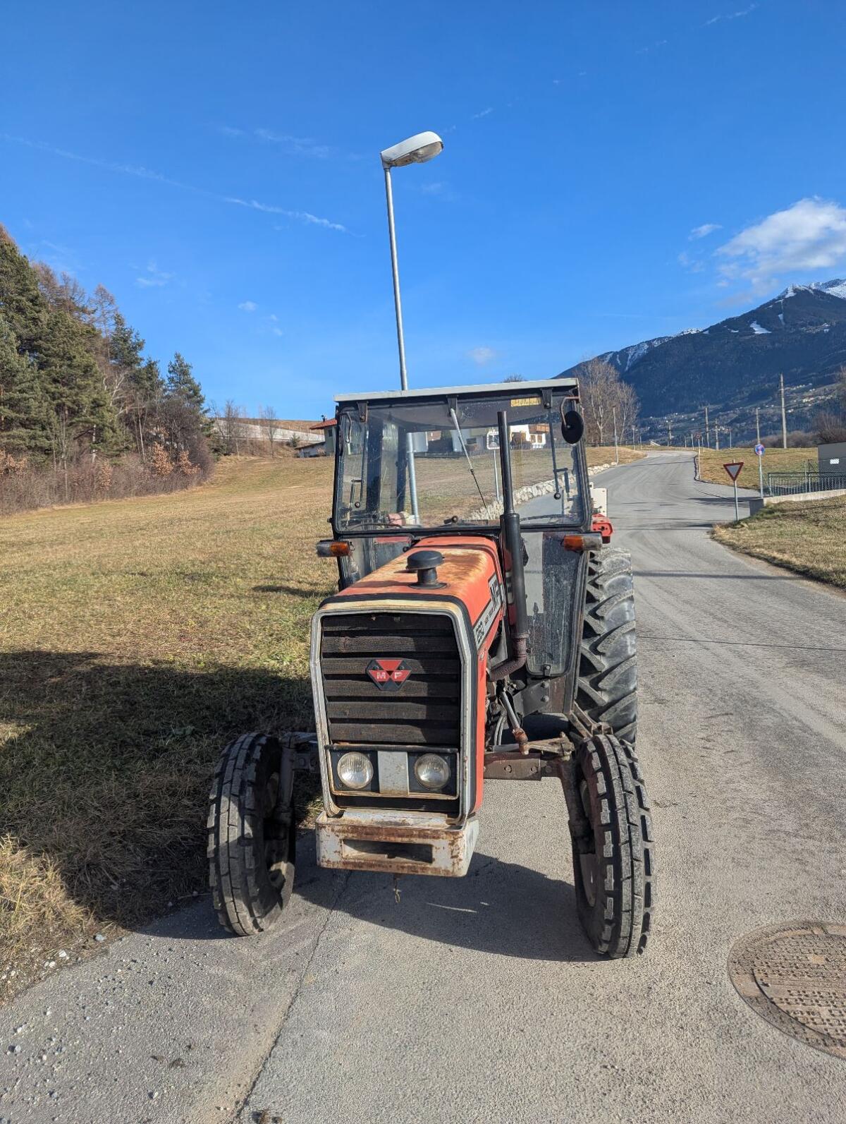 Massey Ferguson 260 2