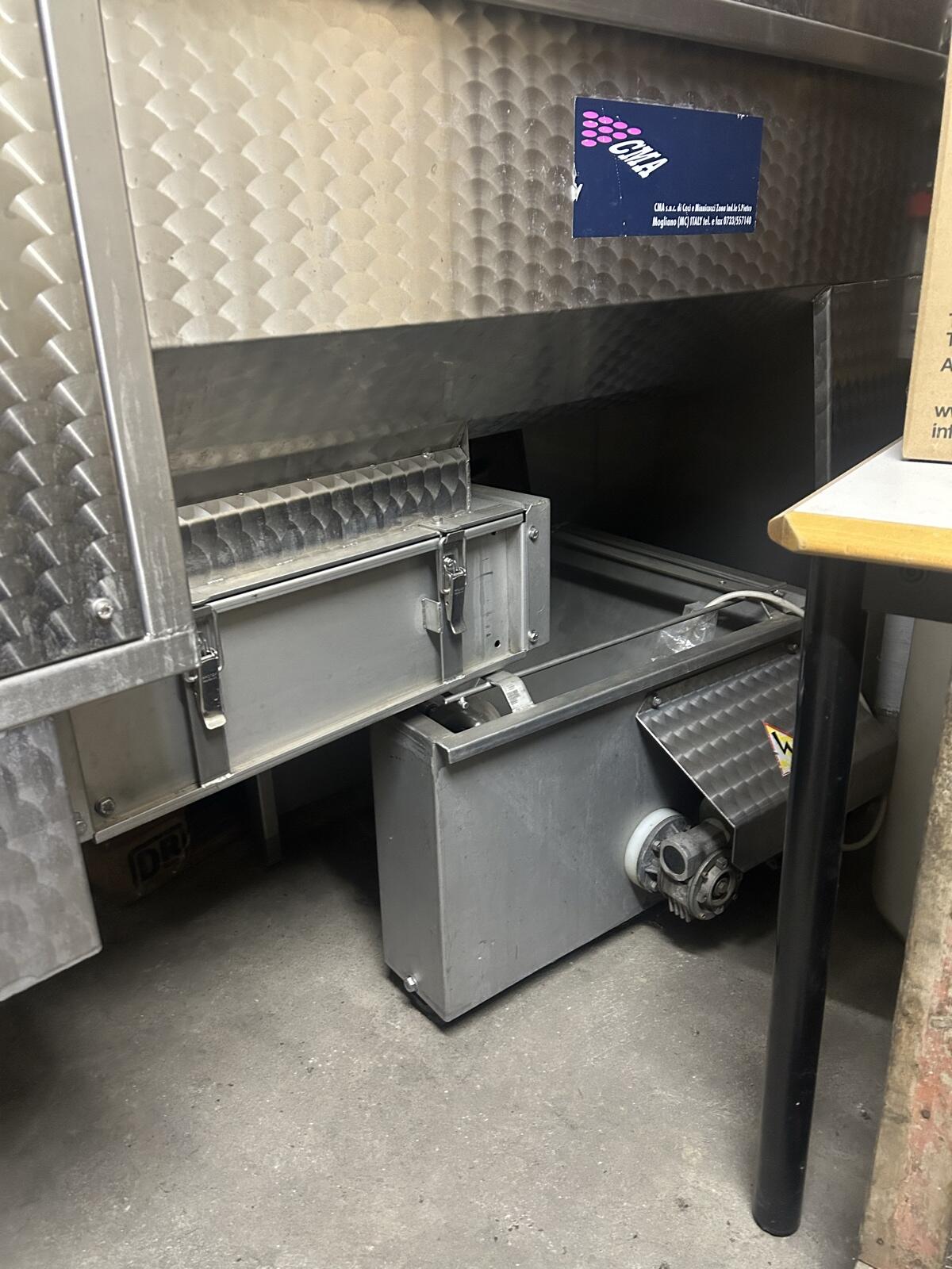 CMA Lugana 3 Rebler 2